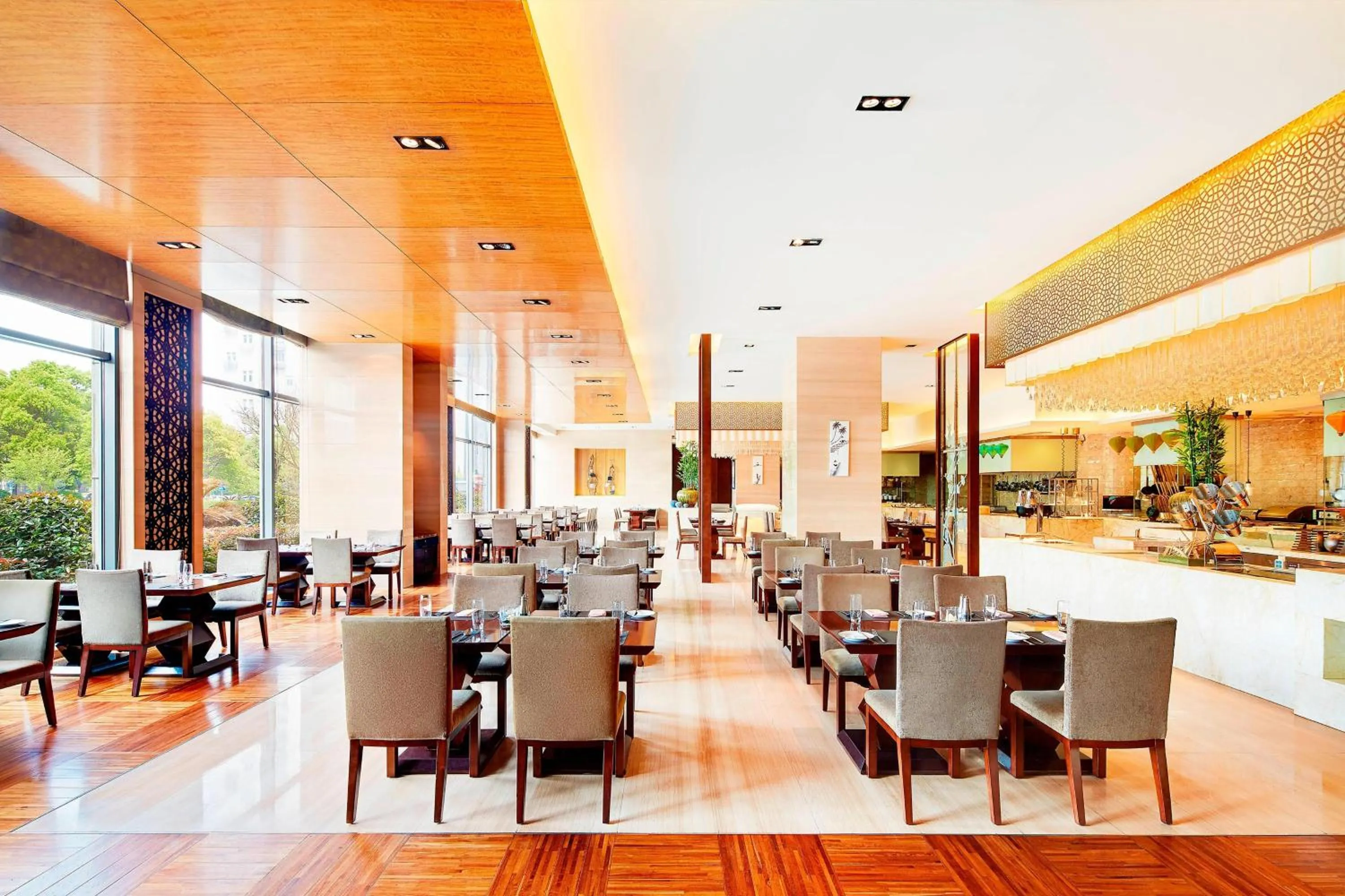 Restaurant/places to eat in Sheraton Wuxi Binhu Hotel