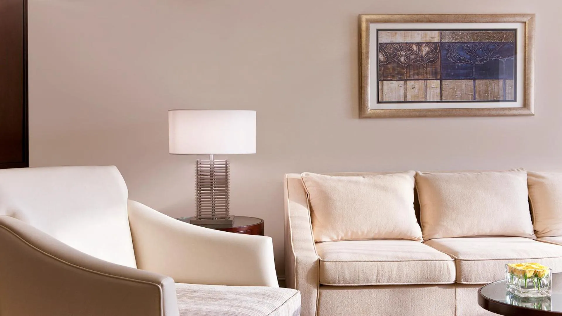 Living room in Sheraton Xi'an Hotel