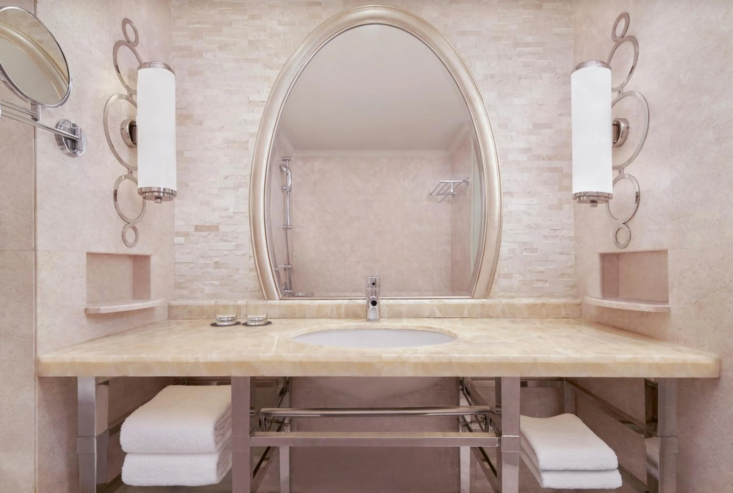 Bathroom in Sheraton Xi'an Hotel