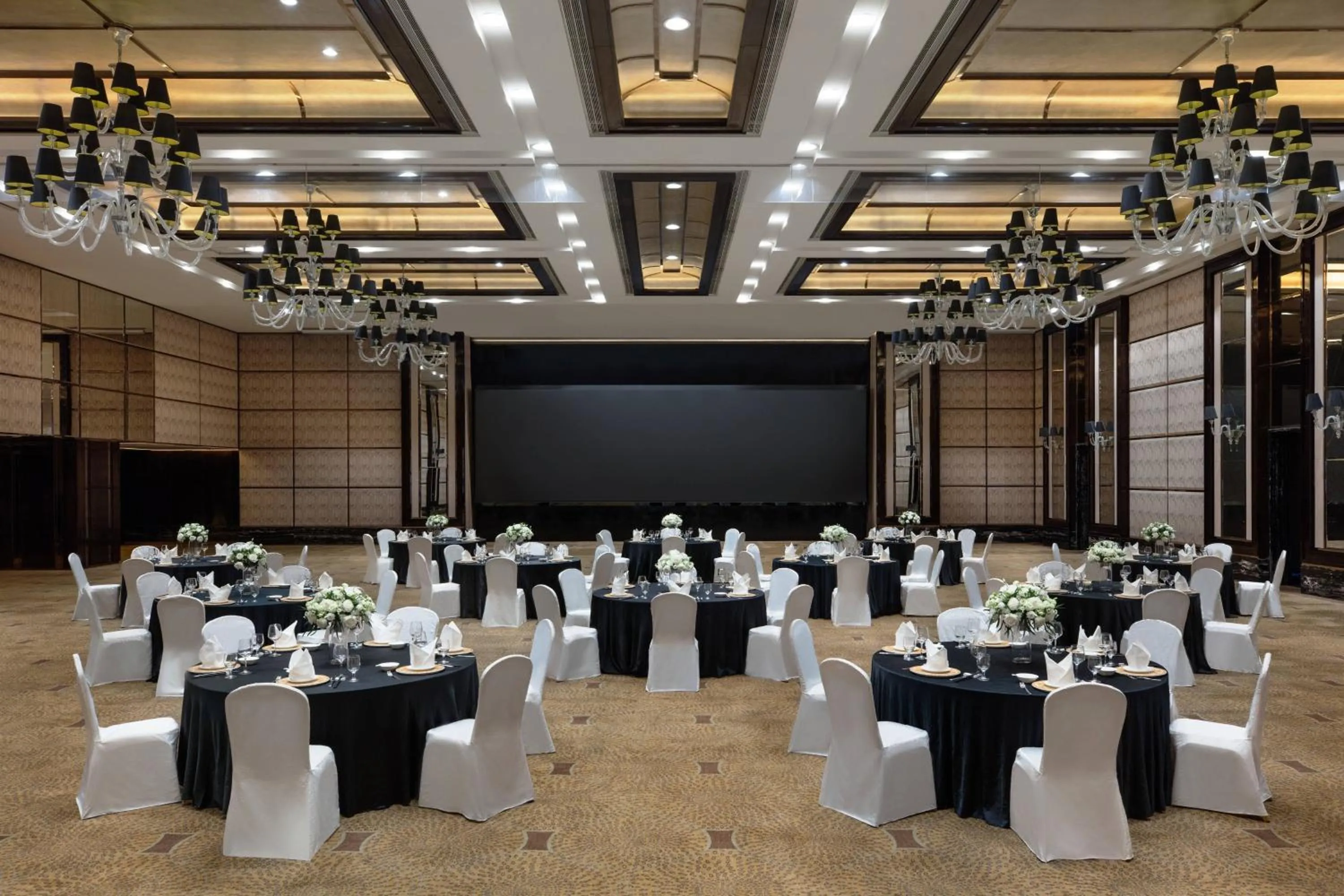 Meeting/conference room in Sheraton Zhongshan Hotel