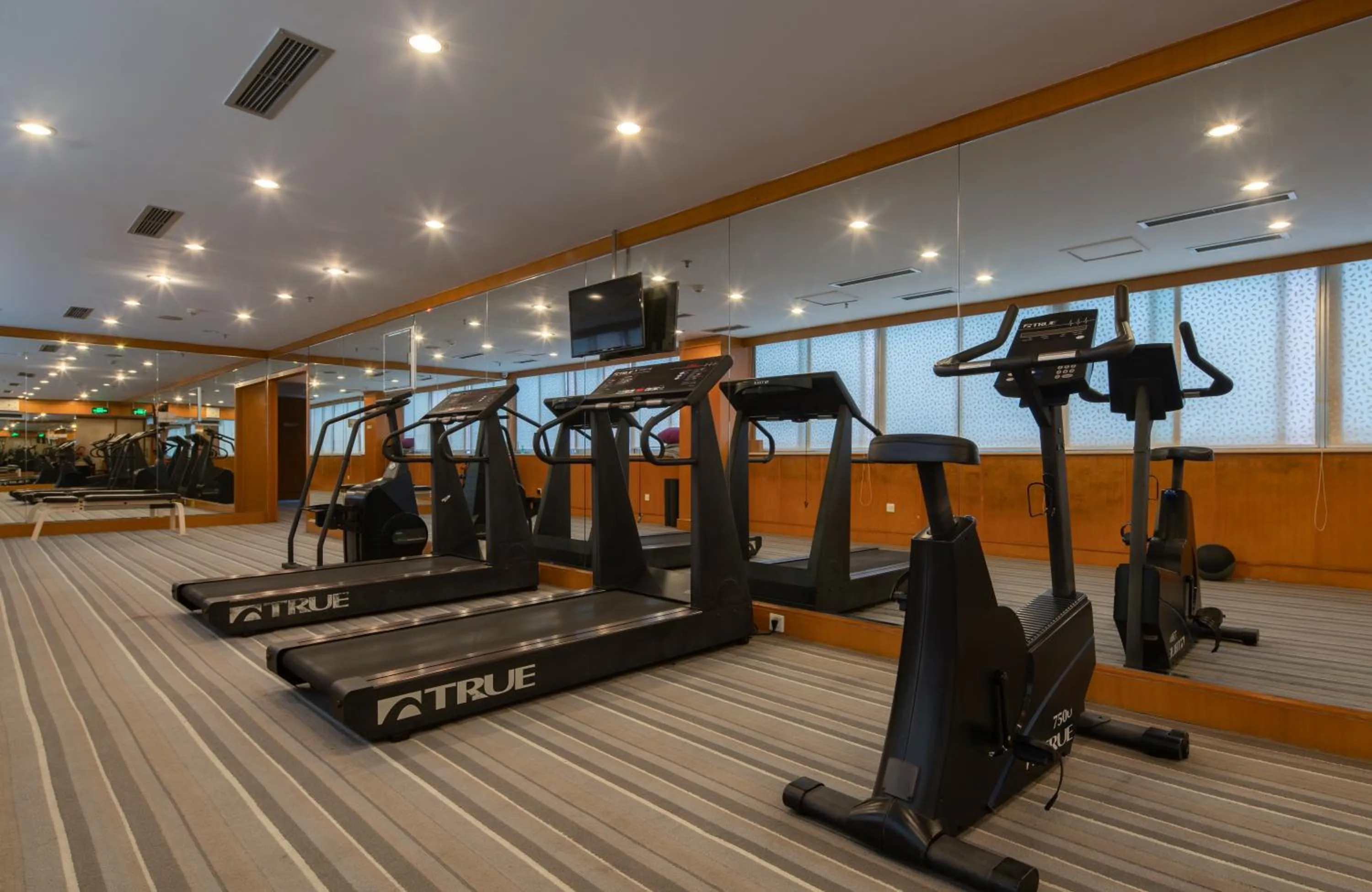 Fitness centre/facilities in Chengdu Tianfu Sunshine Hotel