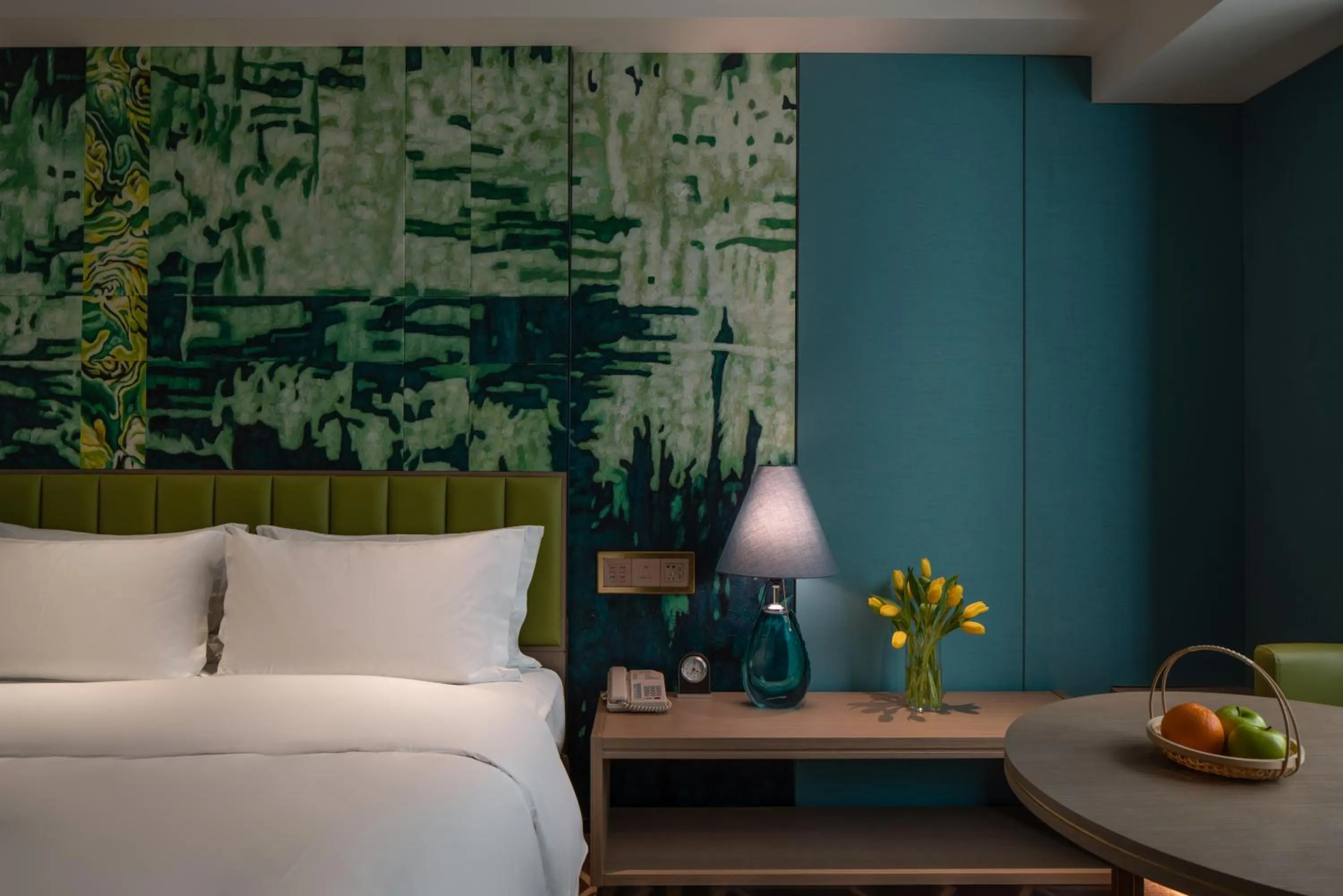 Bedroom, Bed in Chengdu Tianfu Sunshine Hotel