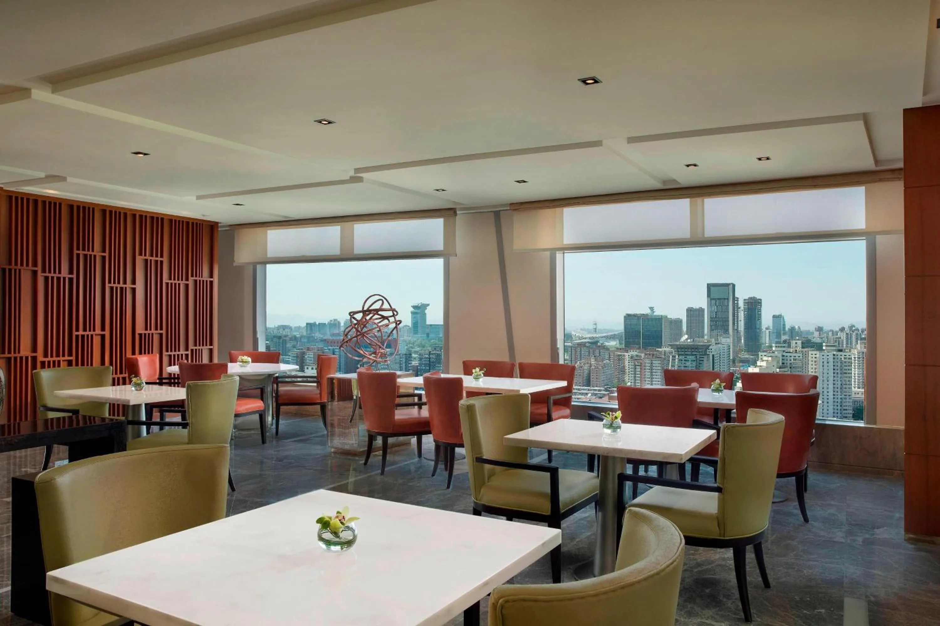 Lounge or bar in Sheraton Grand Beijing Dongcheng Hotel