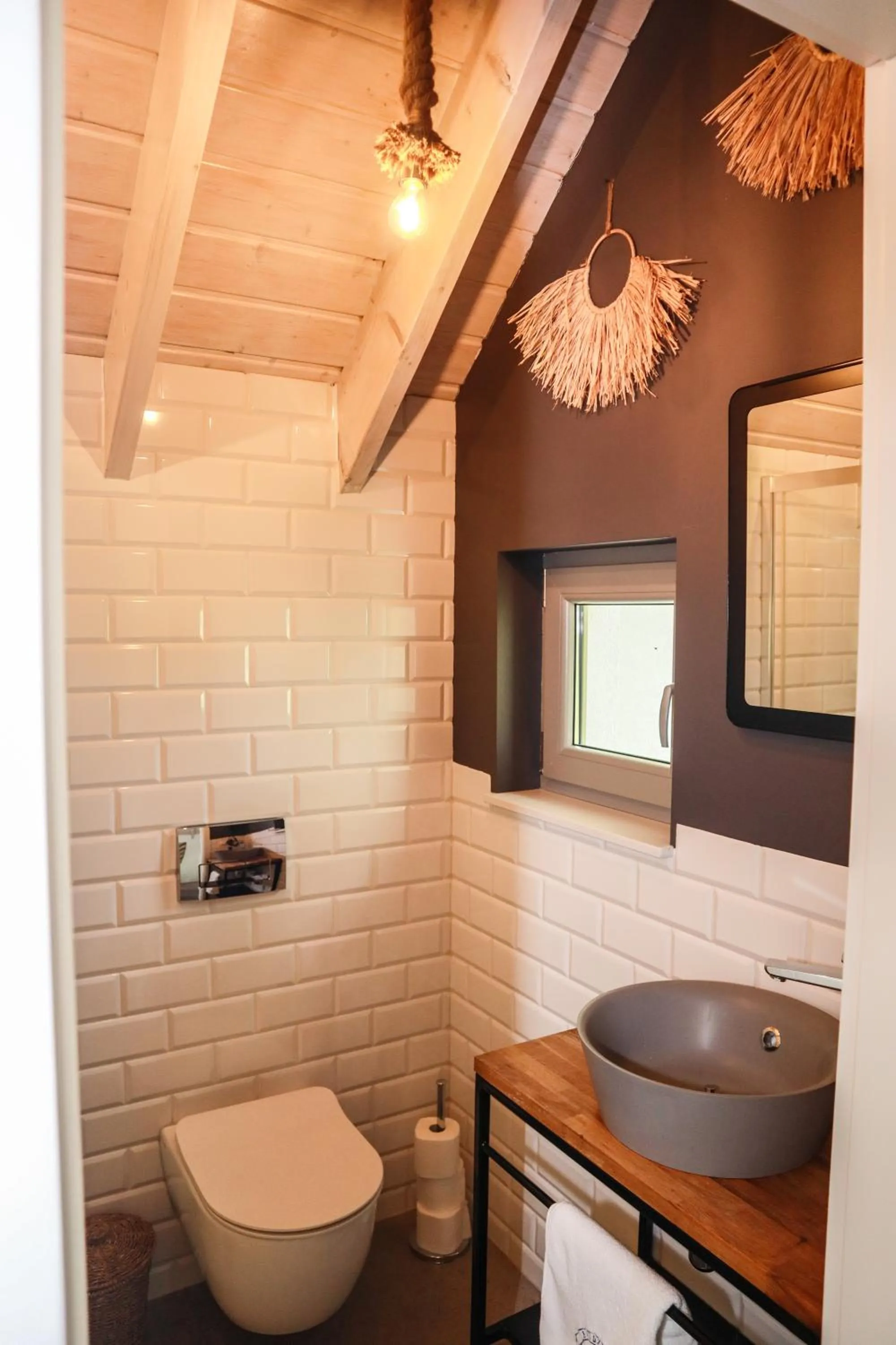 Toilet in KOMFORTOWE DOMKI Brzozowa Przystań nad morzem we Władysławowie