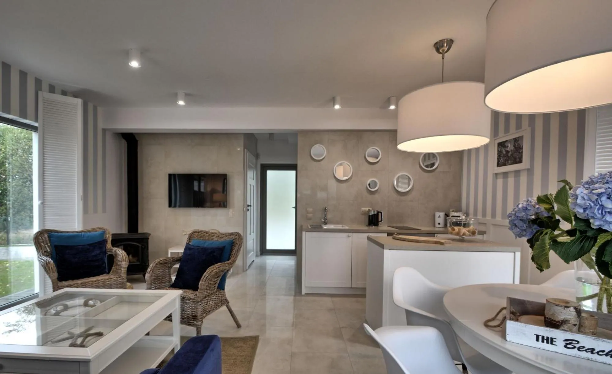 Living room in KOMFORTOWE DOMKI Brzozowa Przystań nad morzem we Władysławowie