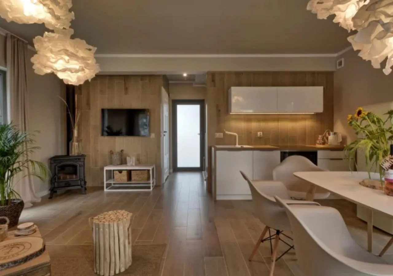 TV and multimedia in KOMFORTOWE DOMKI Brzozowa Przystań nad morzem we Władysławowie