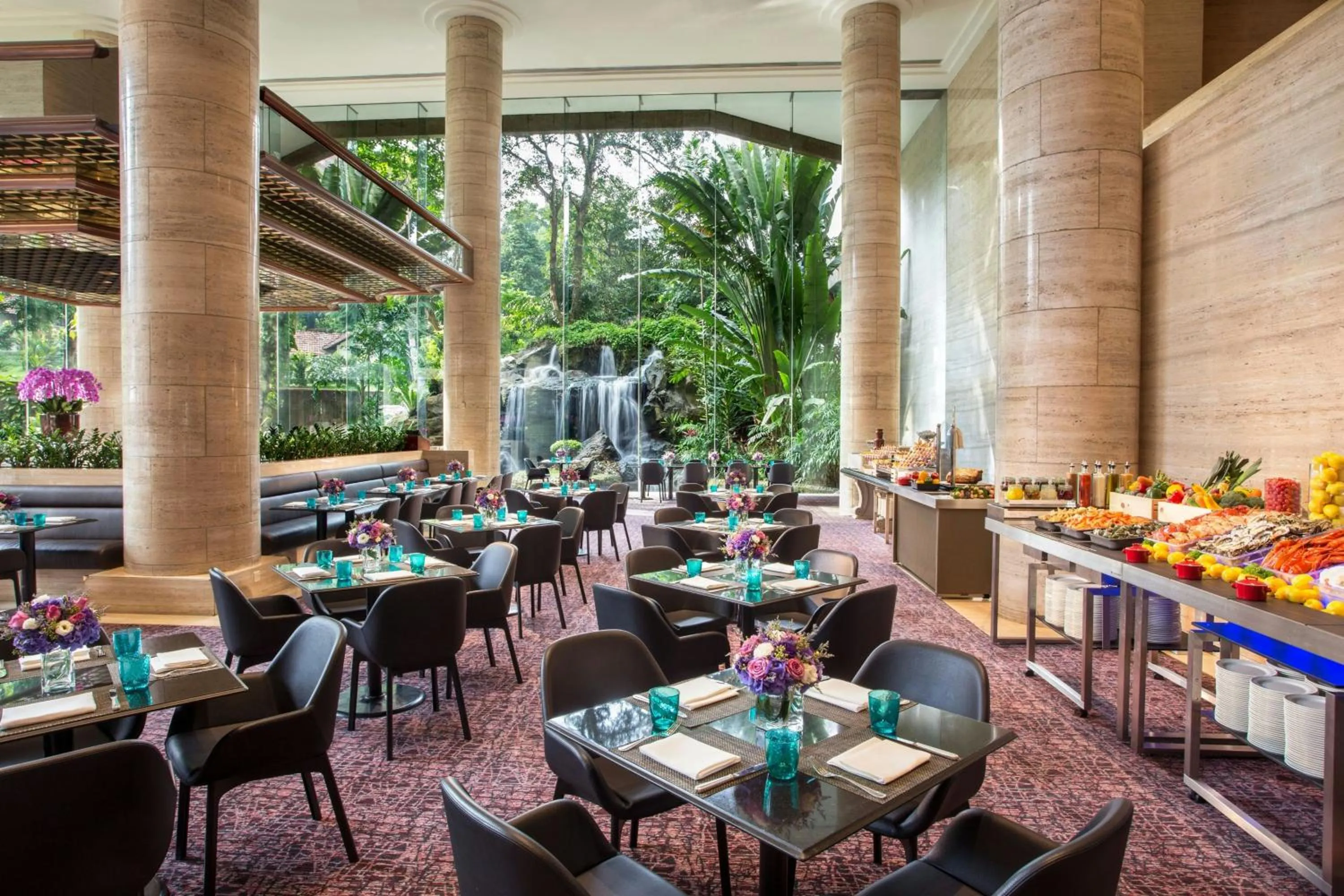 Restaurant/places to eat in Sheraton Towers Singapore Hotel