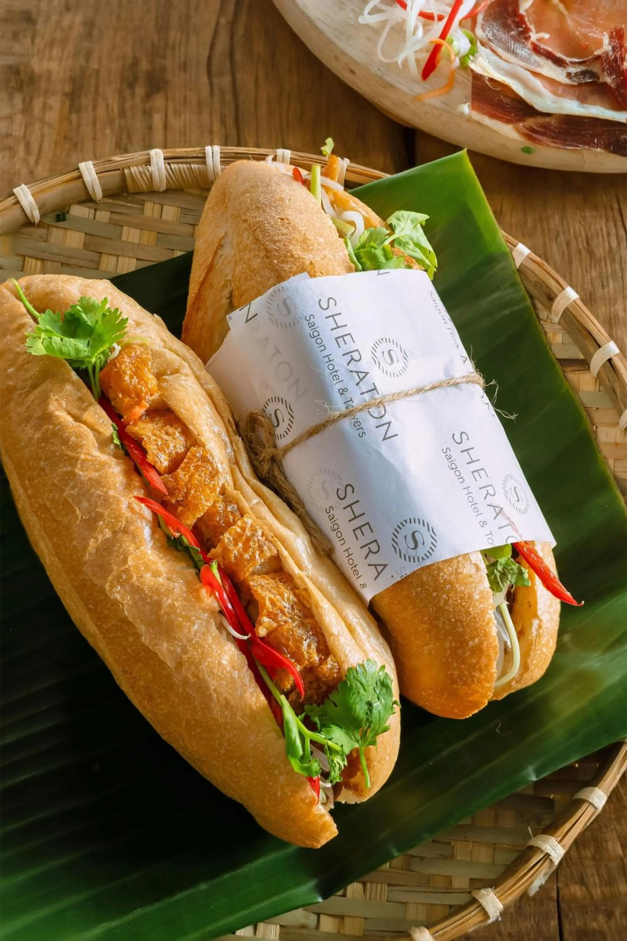 Restaurant/places to eat in Sheraton Saigon Grand Opera Hotel