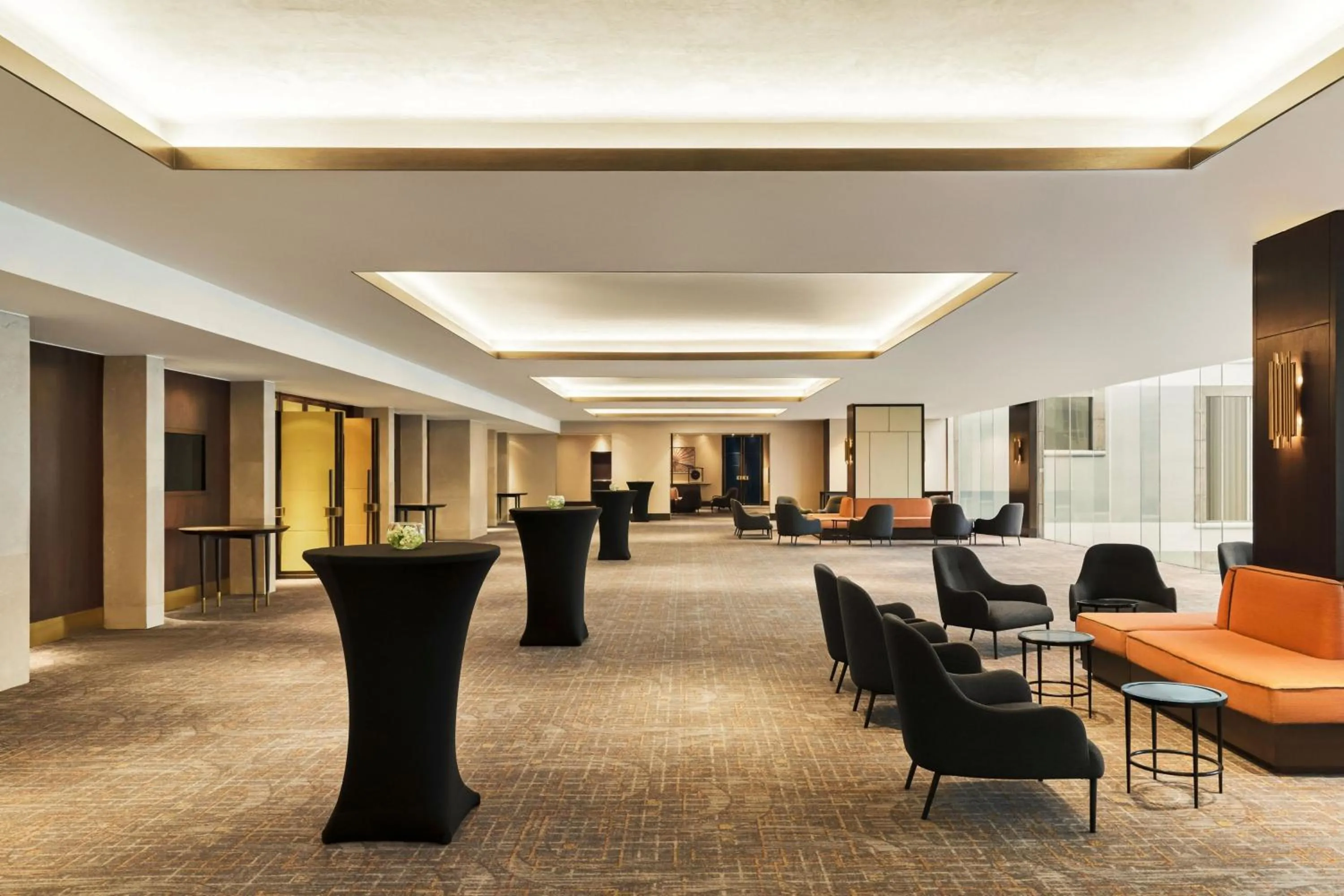 Meeting/conference room in Sheraton Saigon Grand Opera Hotel