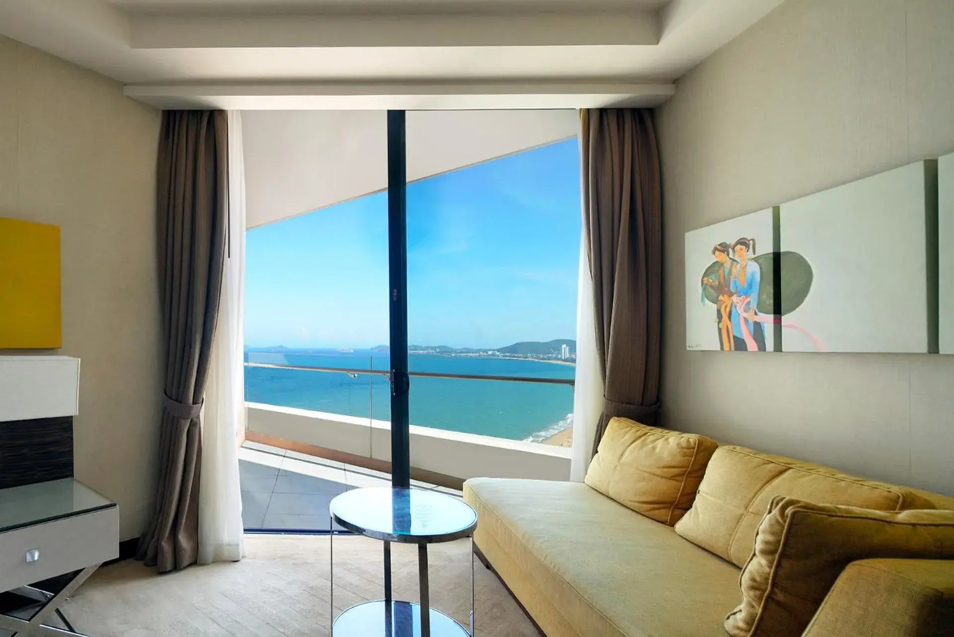 Club Twin, Club lounge access, Guest room, 2 Double, Balcony in Sheraton Nha Trang Hotel & Spa Club Twin, Club lounge access, Guest room, 2 Double, Balcony in Sheraton Nha Trang Hotel & Spa