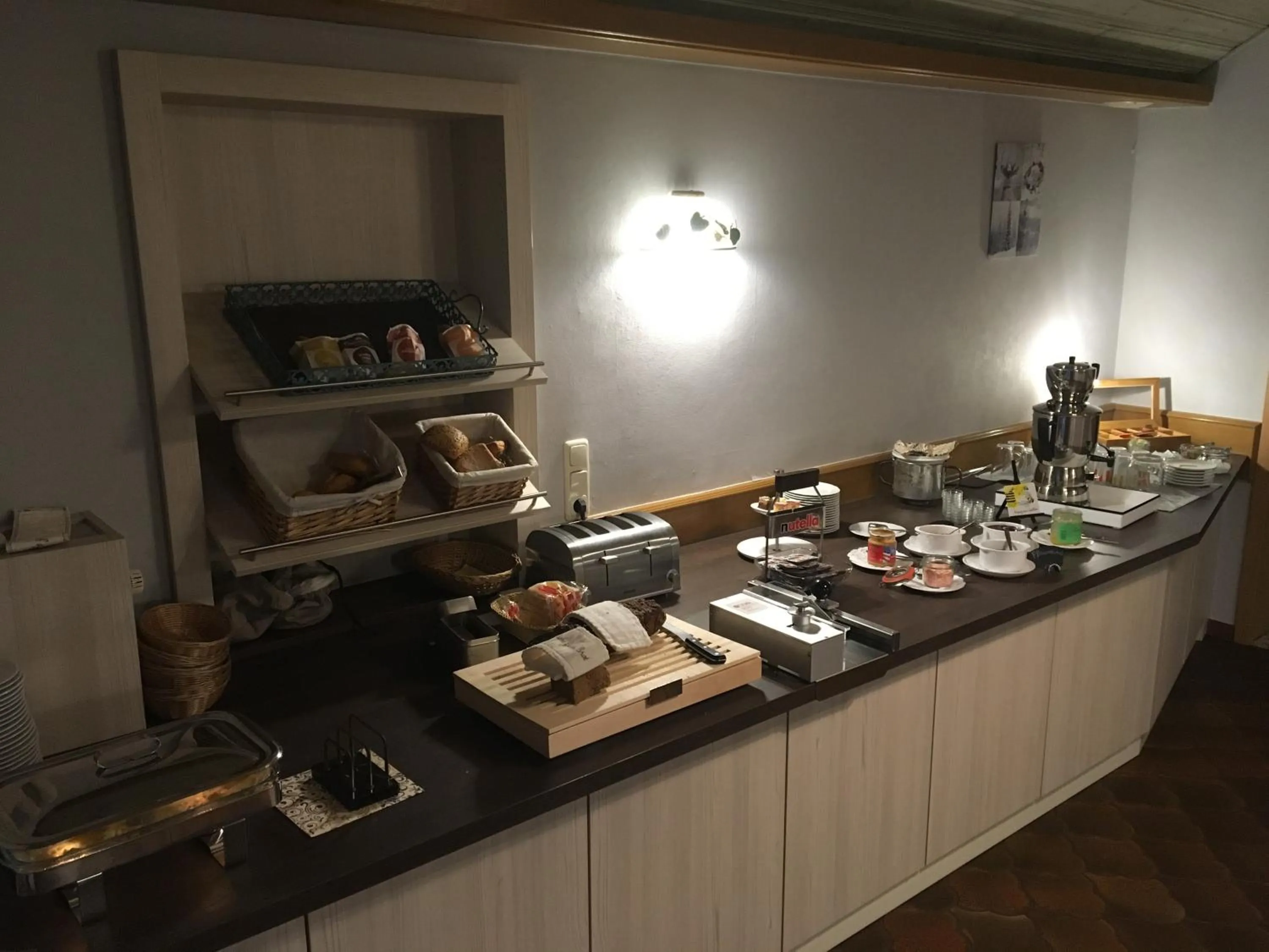 Buffet breakfast in Hotel-Restaurant Zur Mühle