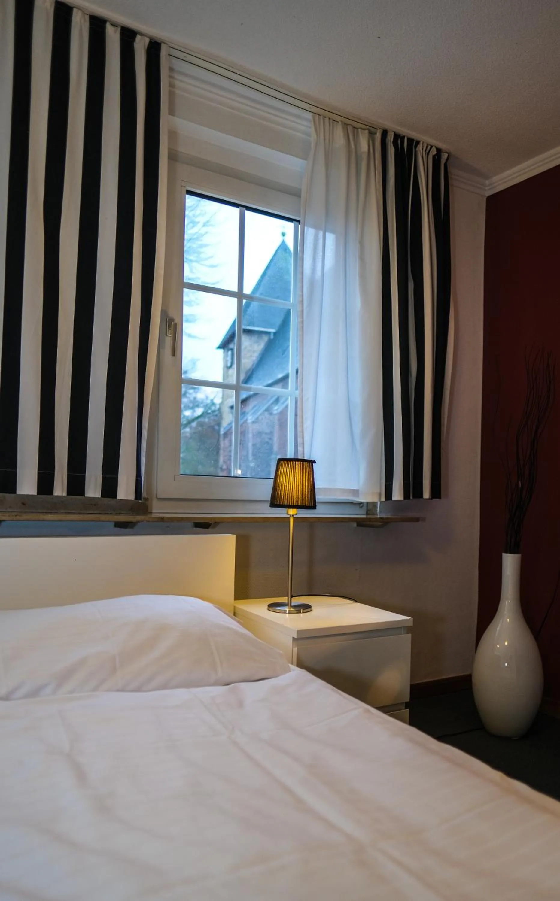 Bed in Hotel-Restaurant Zur Mühle