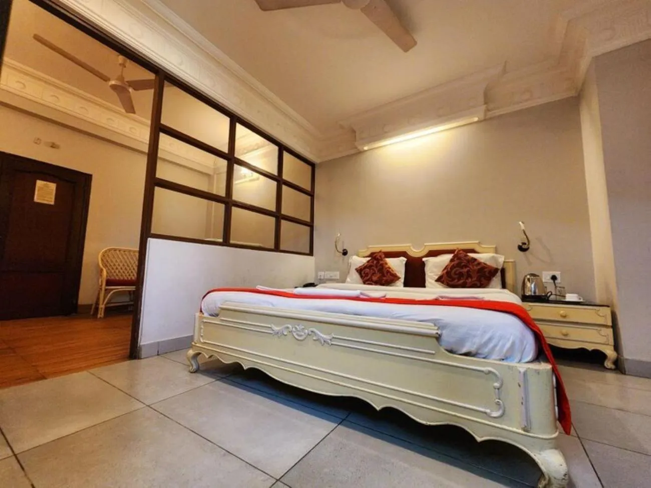 Bedroom, Bed in Park Palace Hotel