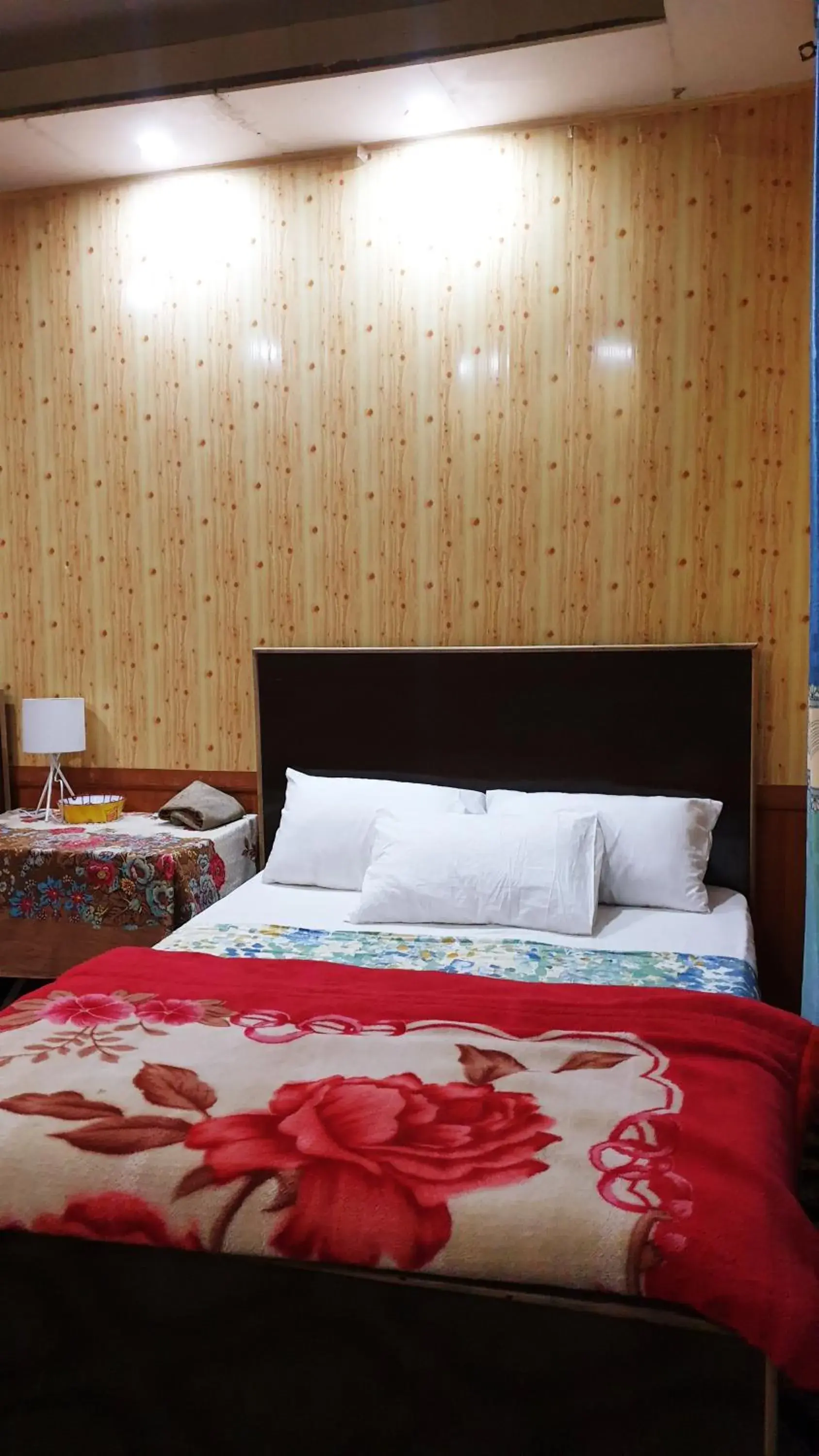 Premium Quadruple Room - single occupancy in Hikal Guest House Premium Quadruple Room - single occupancy in Hikal Guest House