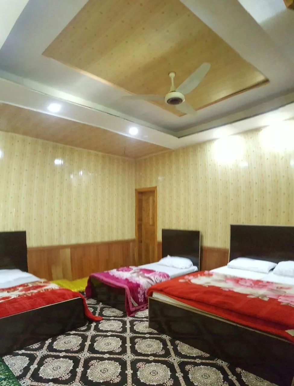 Photo of the whole room, Bed in Hikal Guest House