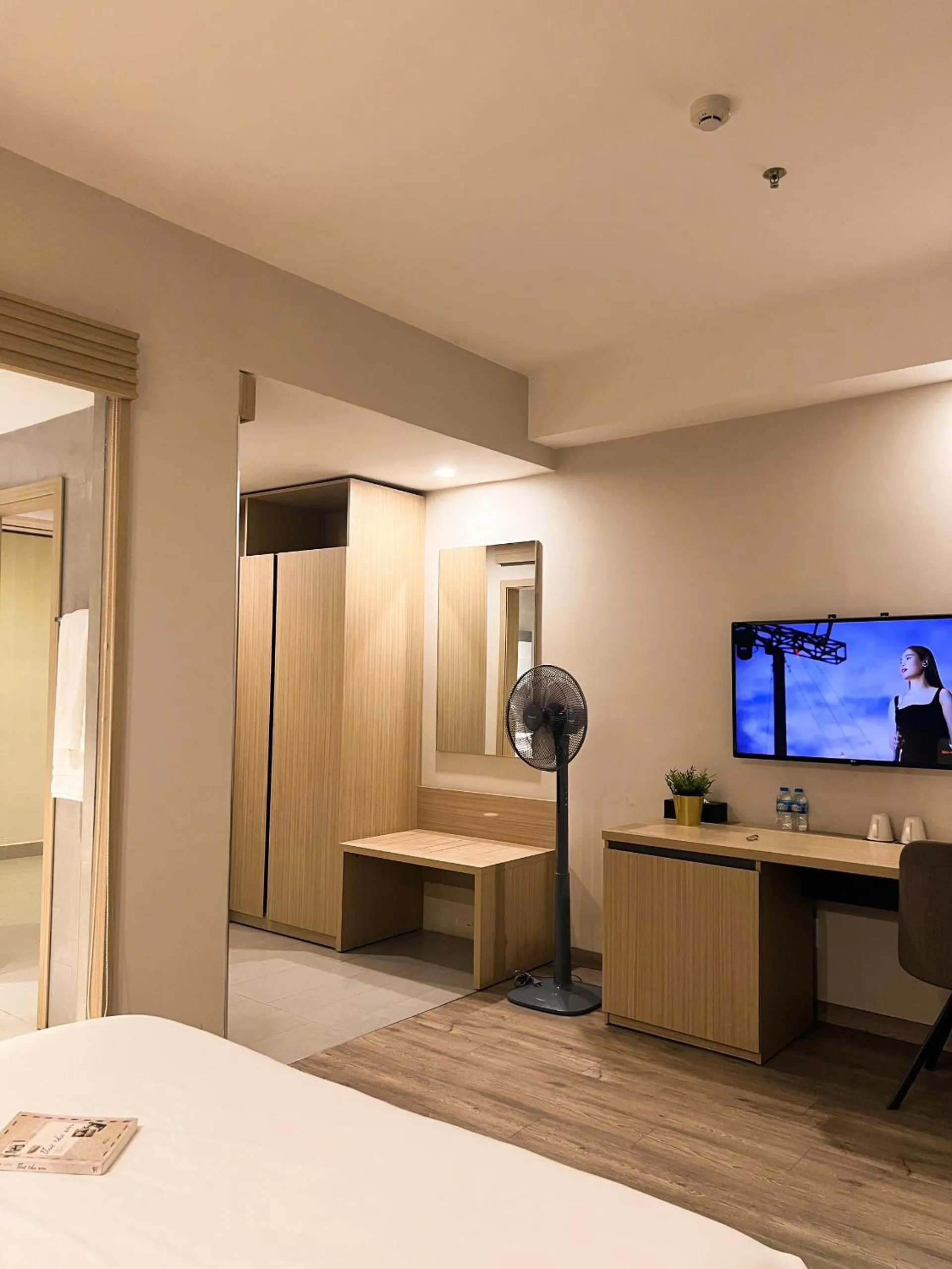 Bed in The Luxe Da Lat