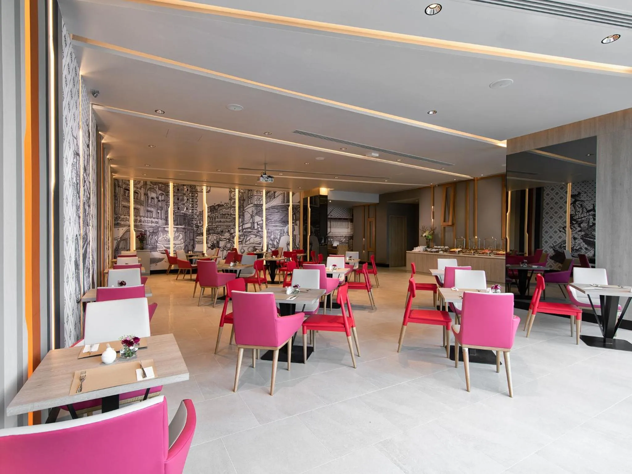 Restaurant/places to eat in ibis Styles Bangkok Sukhumvit 4