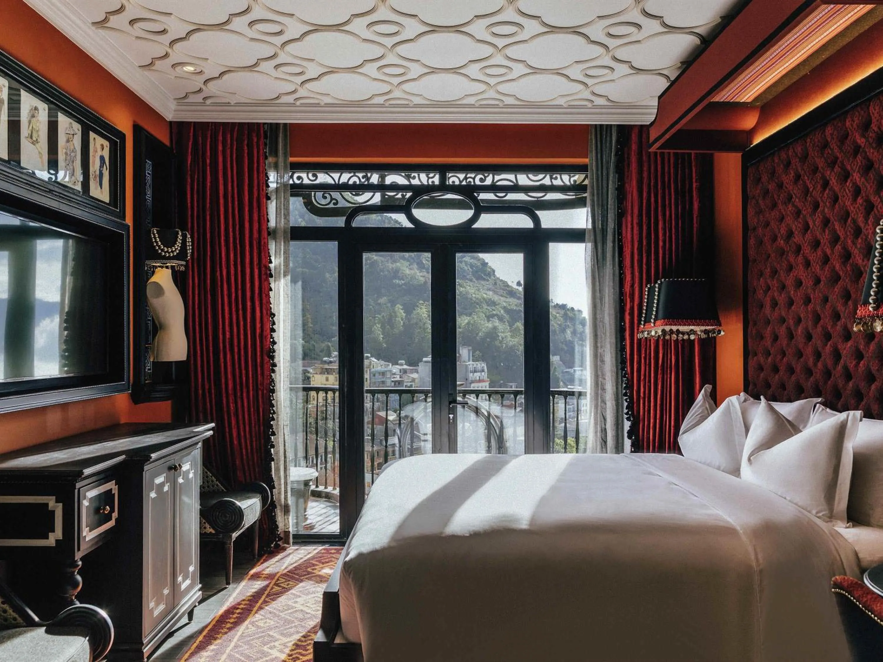 Bedroom, Bed in Hotel de la Coupole - MGallery