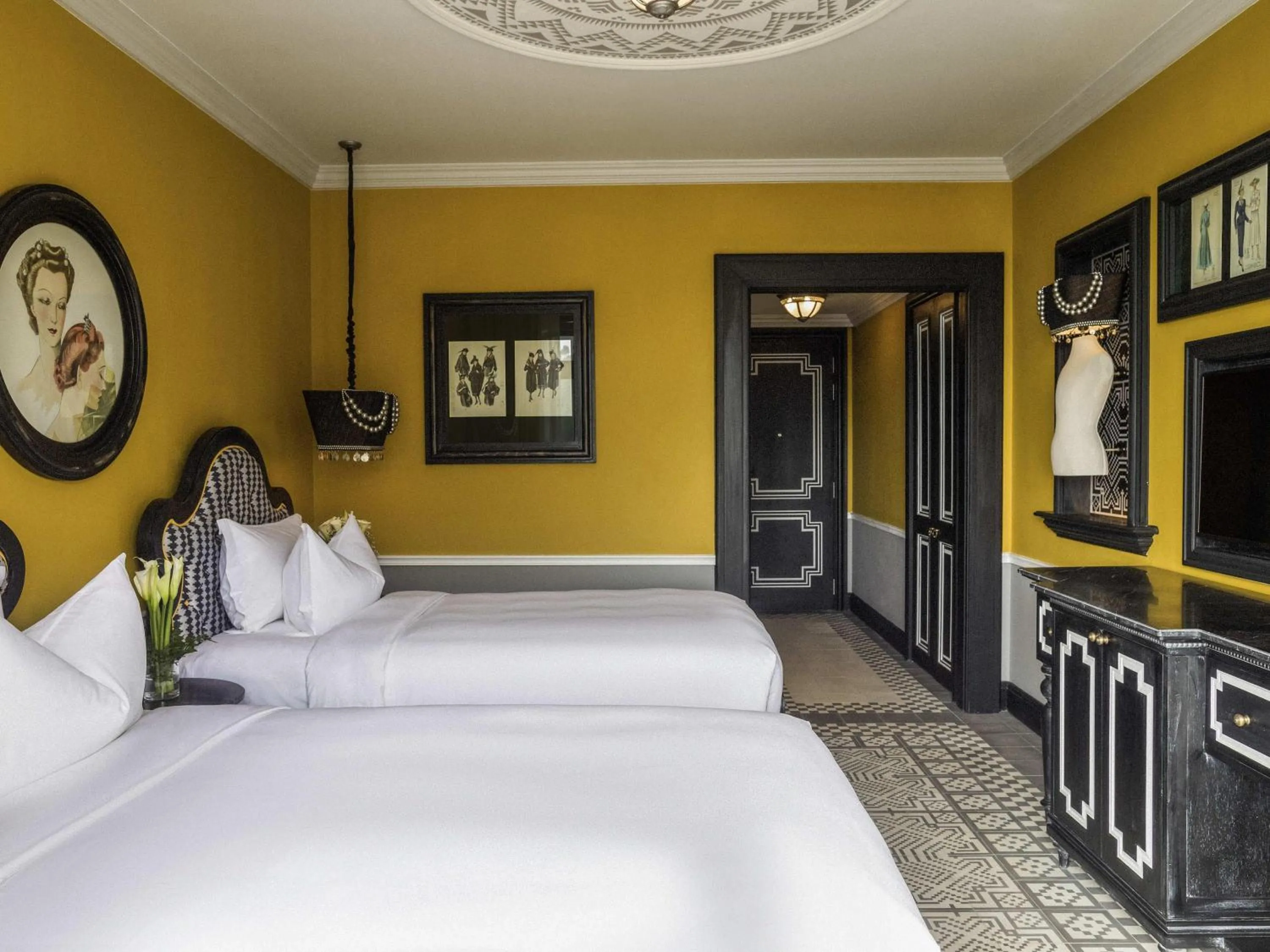 Bedroom, Bed in Hotel de la Coupole - MGallery