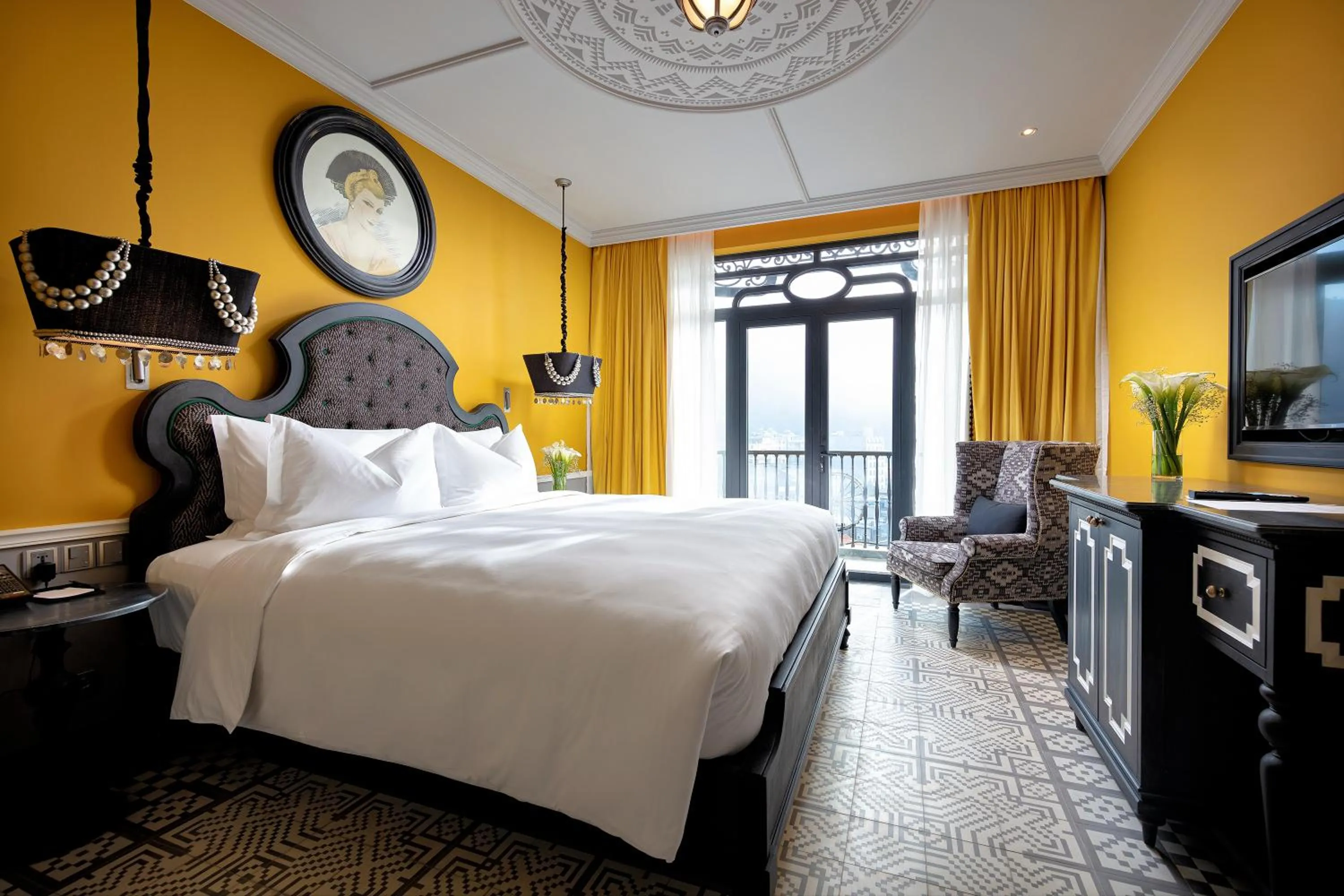 Photo of the whole room, Bed in Hotel de la Coupole - MGallery