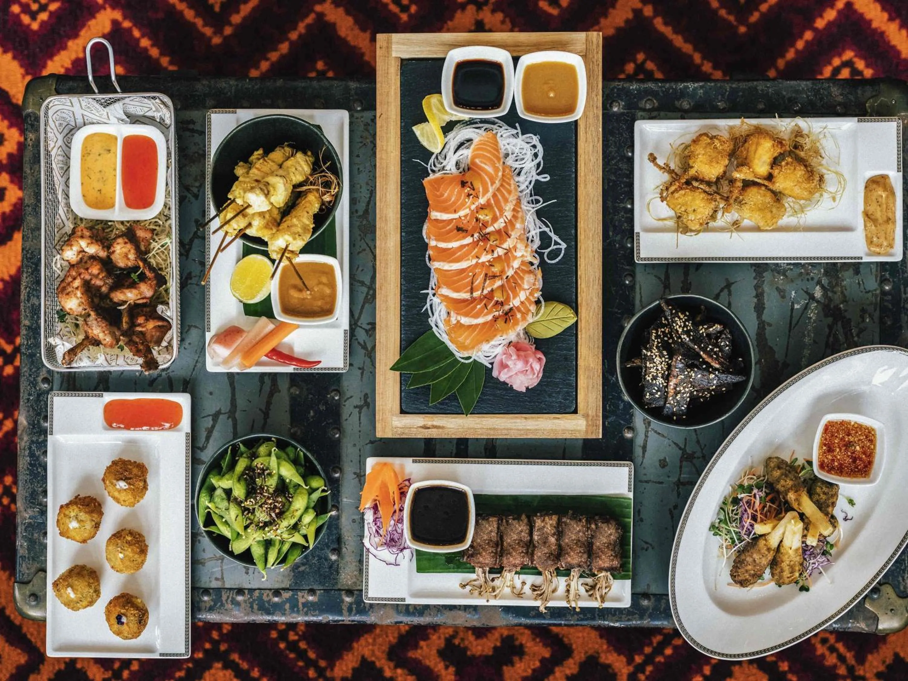Lounge or bar in Hotel de la Coupole - MGallery