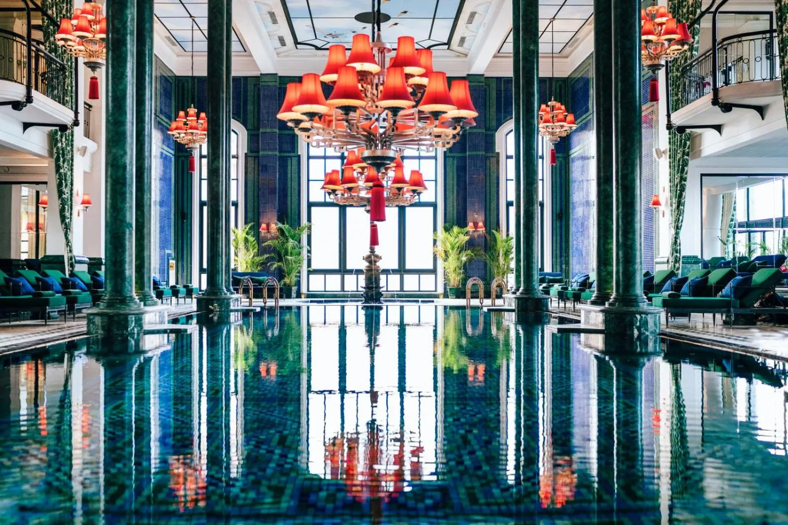 Swimming pool in Hotel de la Coupole - MGallery