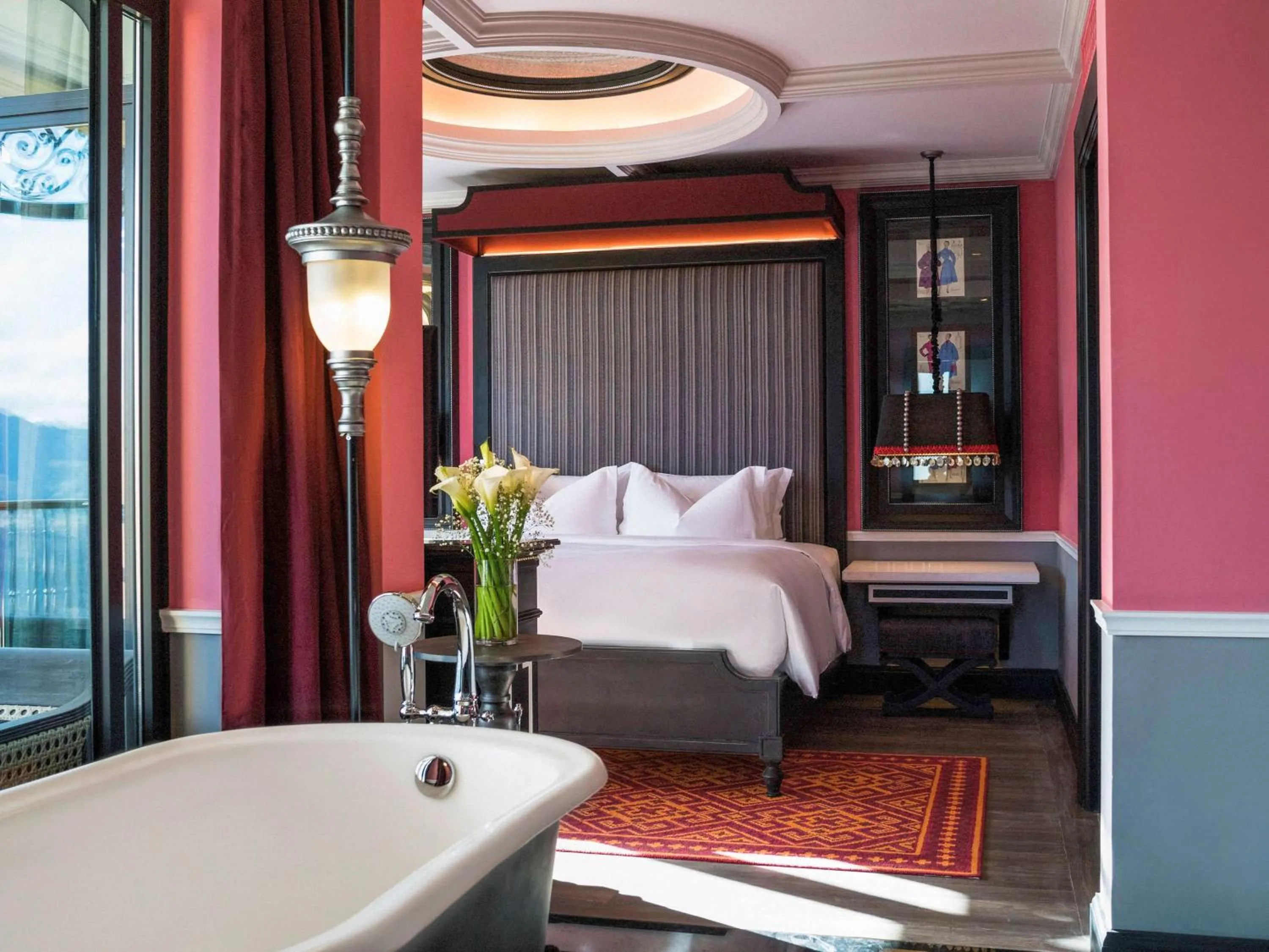 Photo of the whole room, Bed in Hotel de la Coupole - MGallery