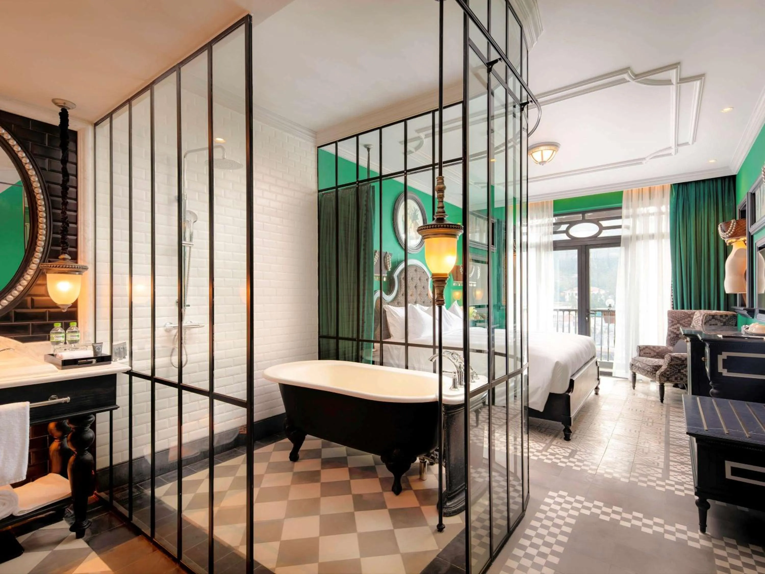 Photo of the whole room, Bed in Hotel de la Coupole - MGallery