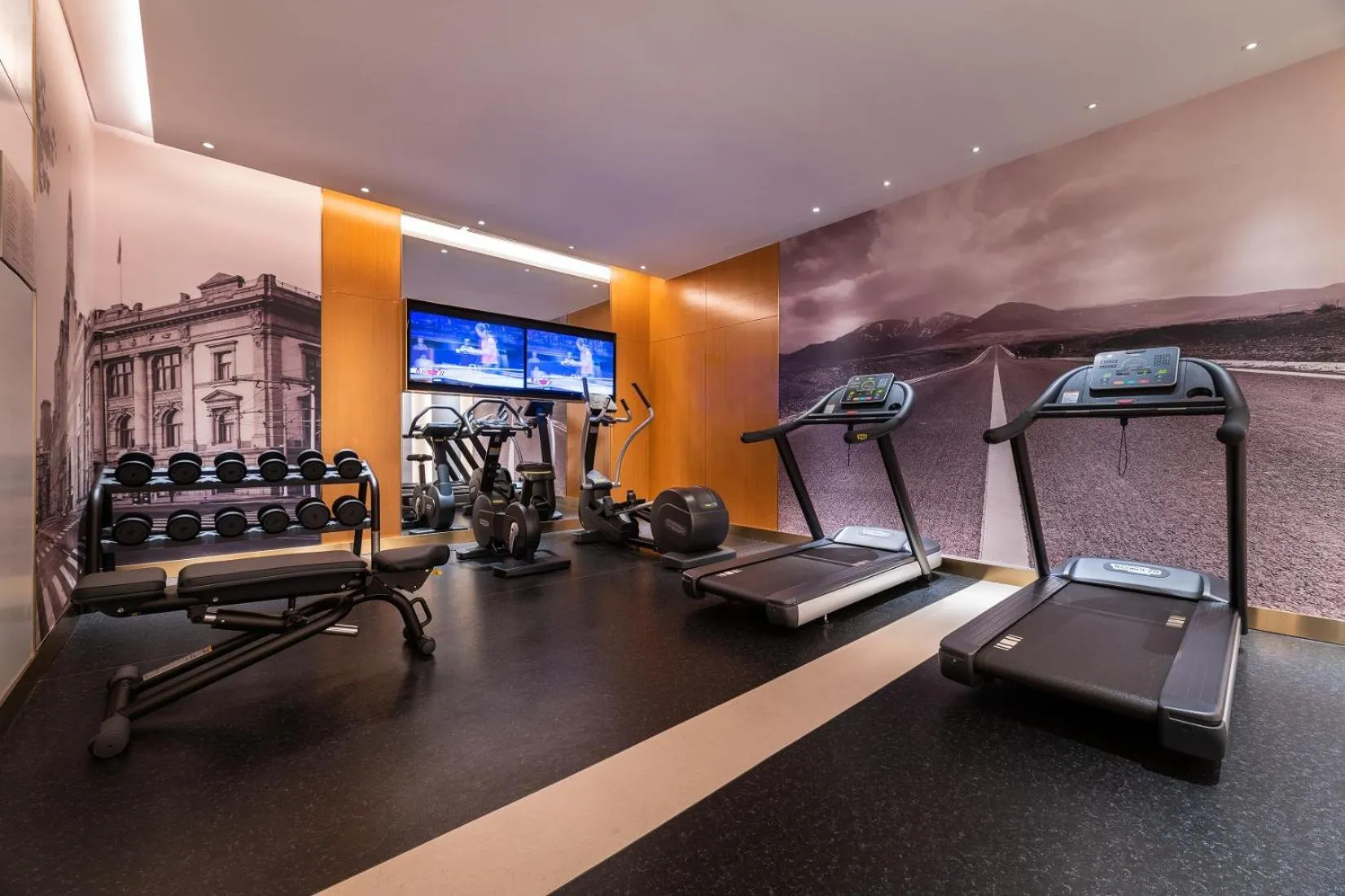 Fitness centre/facilities in Mercure Shanghai Yu Garden On the Bund - 5 mins taxi to Nanjing Road and Bund