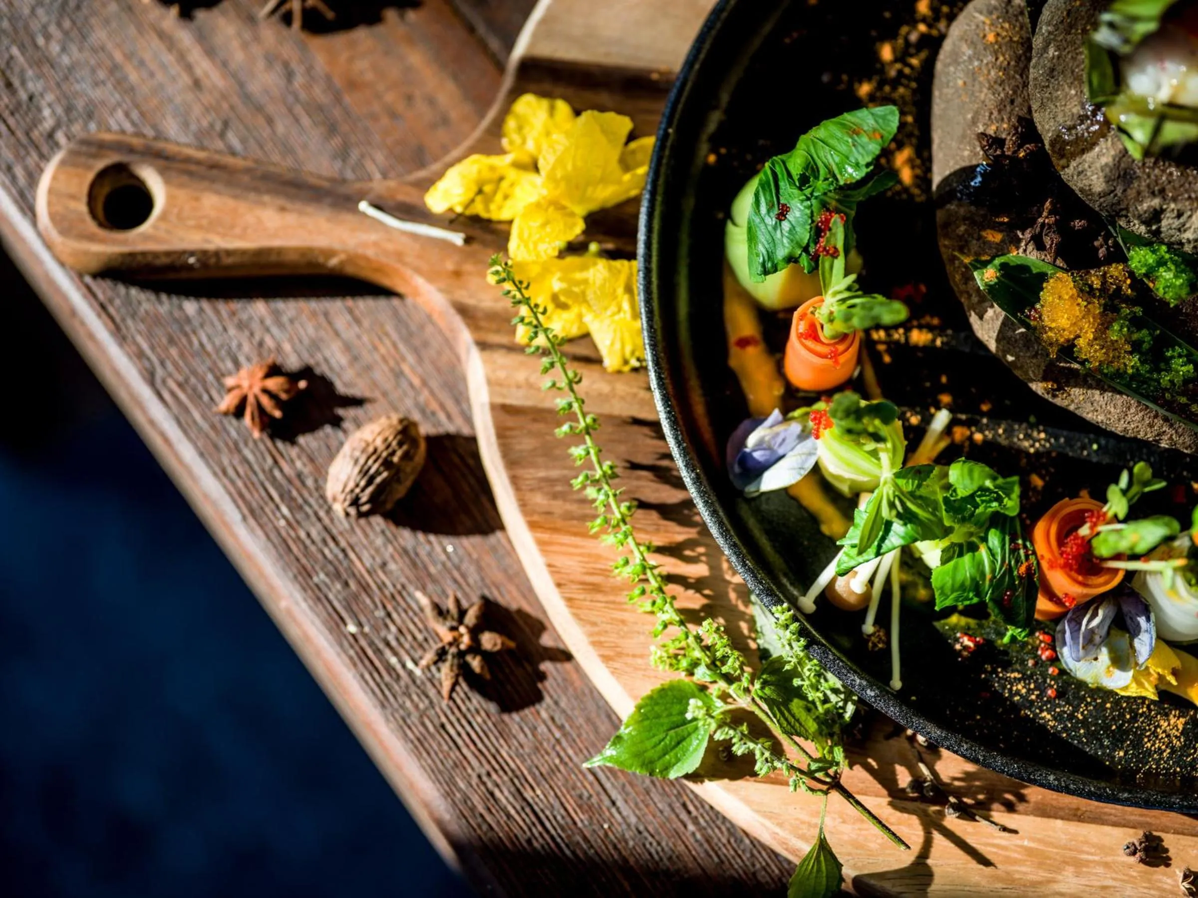 Breakfast in Legacy Yen Tu - MGallery