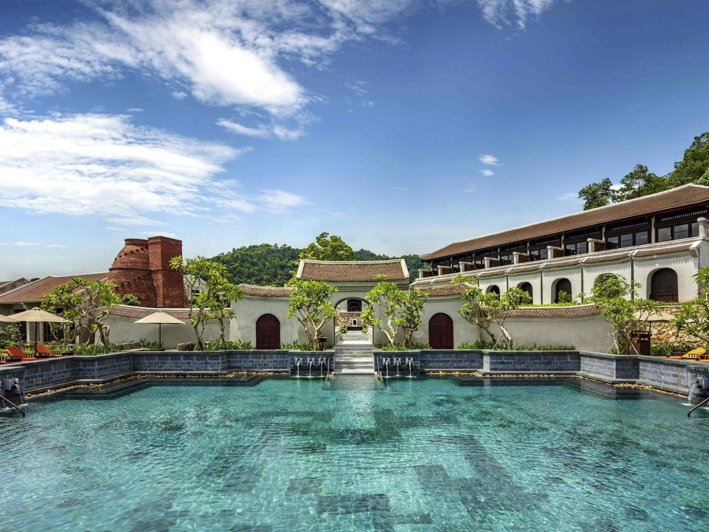 Pool view in Legacy Yen Tu - MGallery