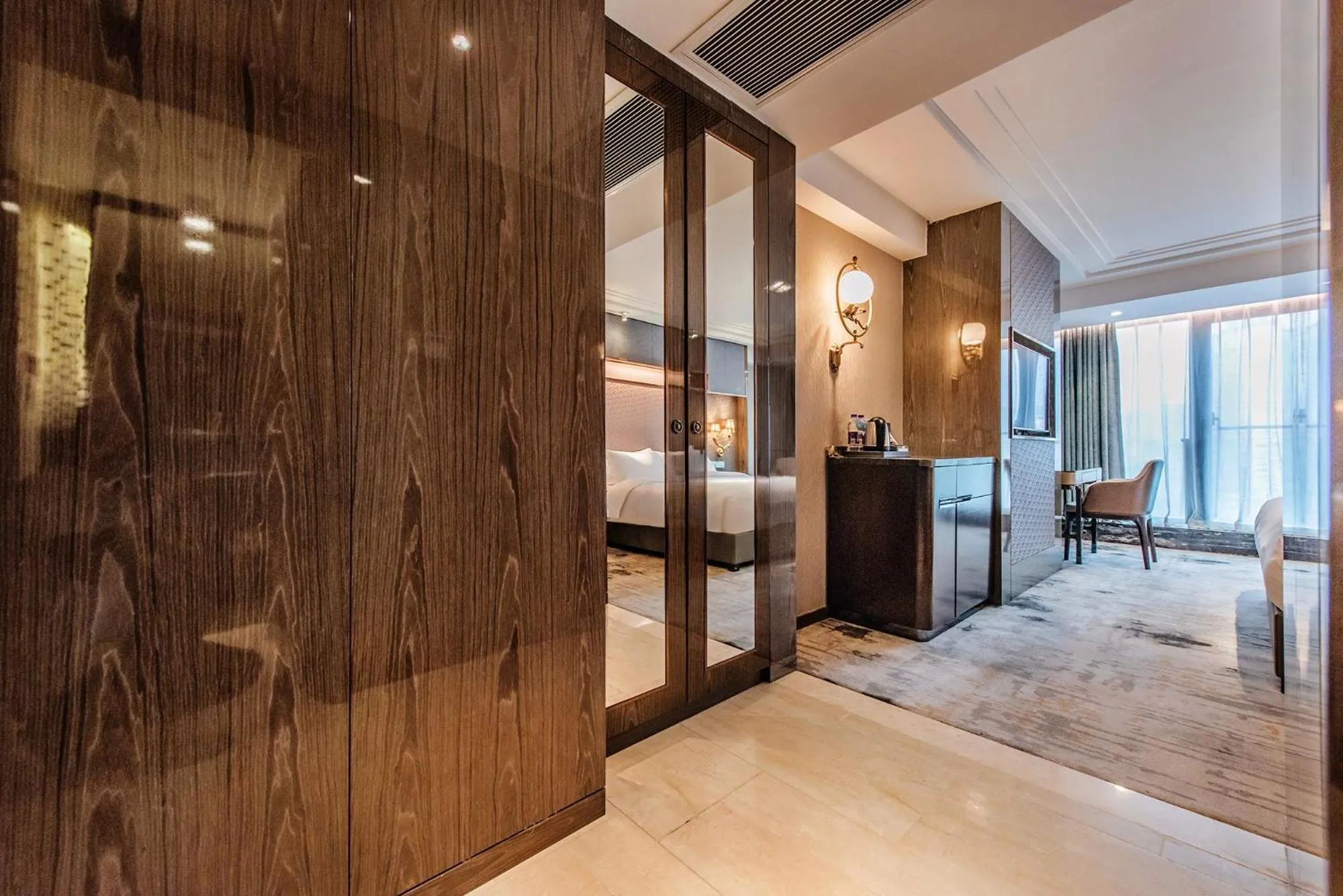 Bed in Mercure Chongqing Downtown