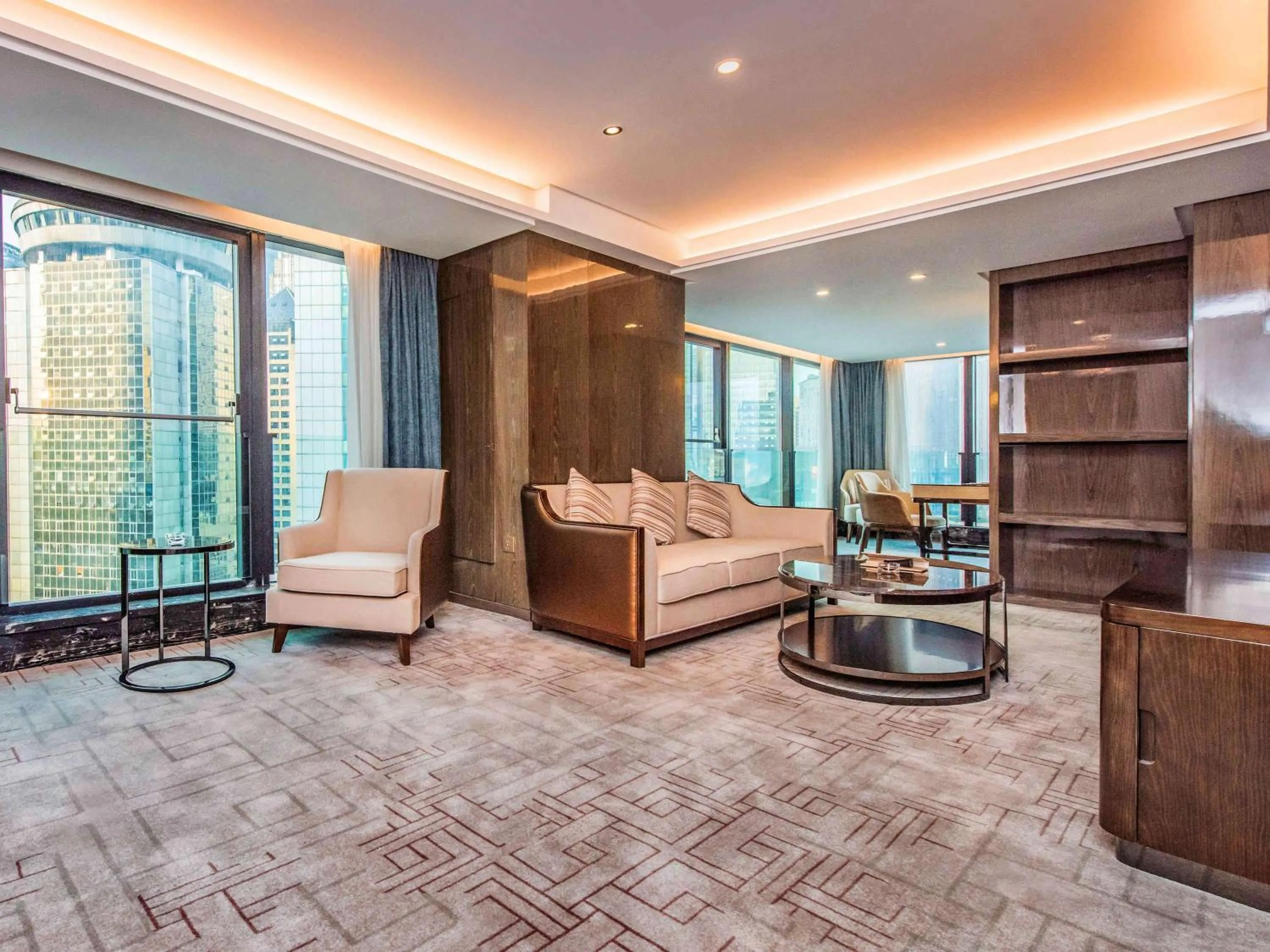 Photo of the whole room in Mercure Chongqing Downtown