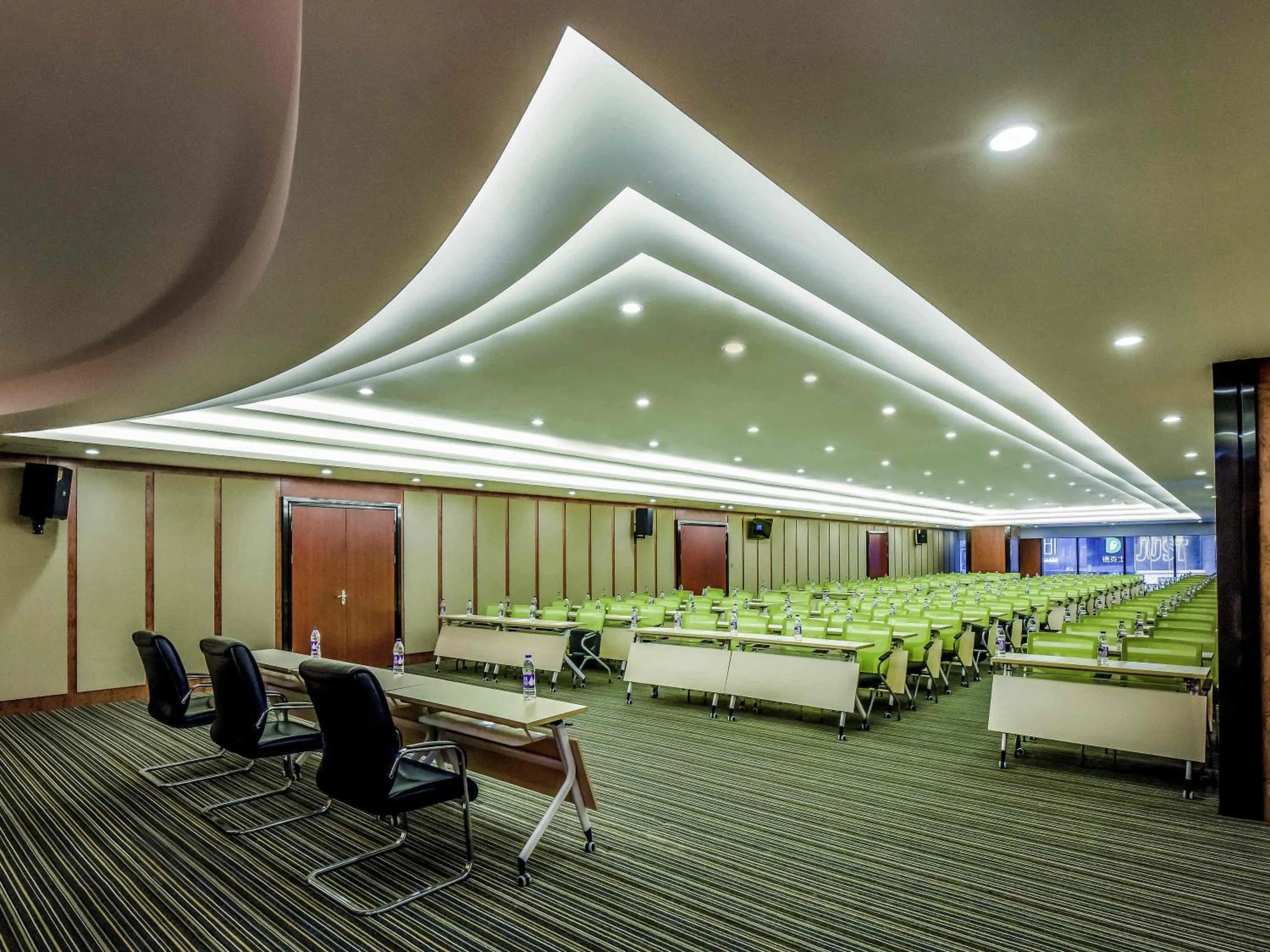 Meeting/conference room in Mercure Chongqing Downtown