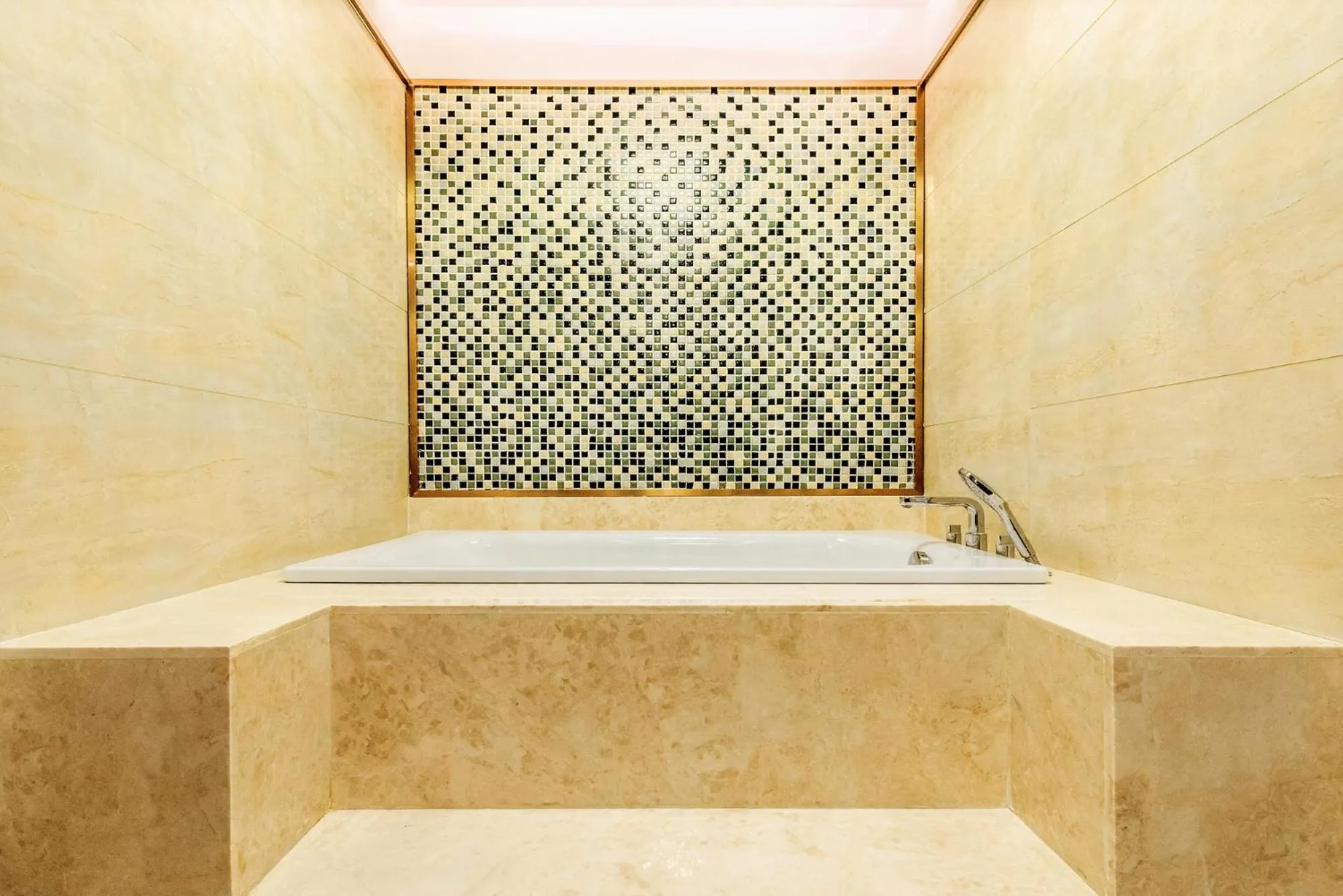 Bathroom in Mercure Chongqing Downtown