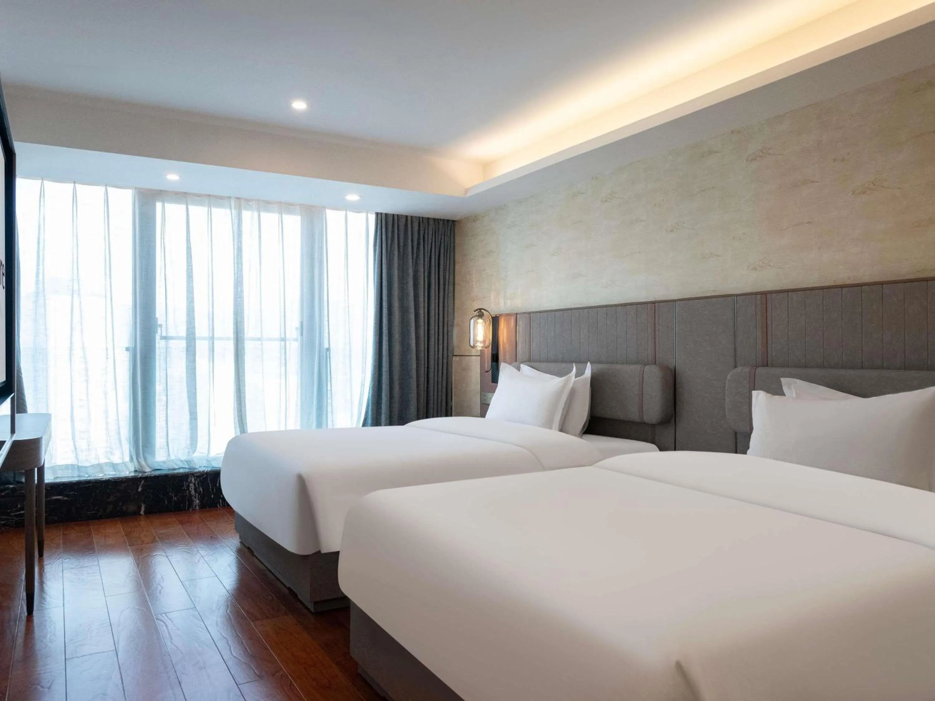 Bedroom in Mercure Chongqing Downtown