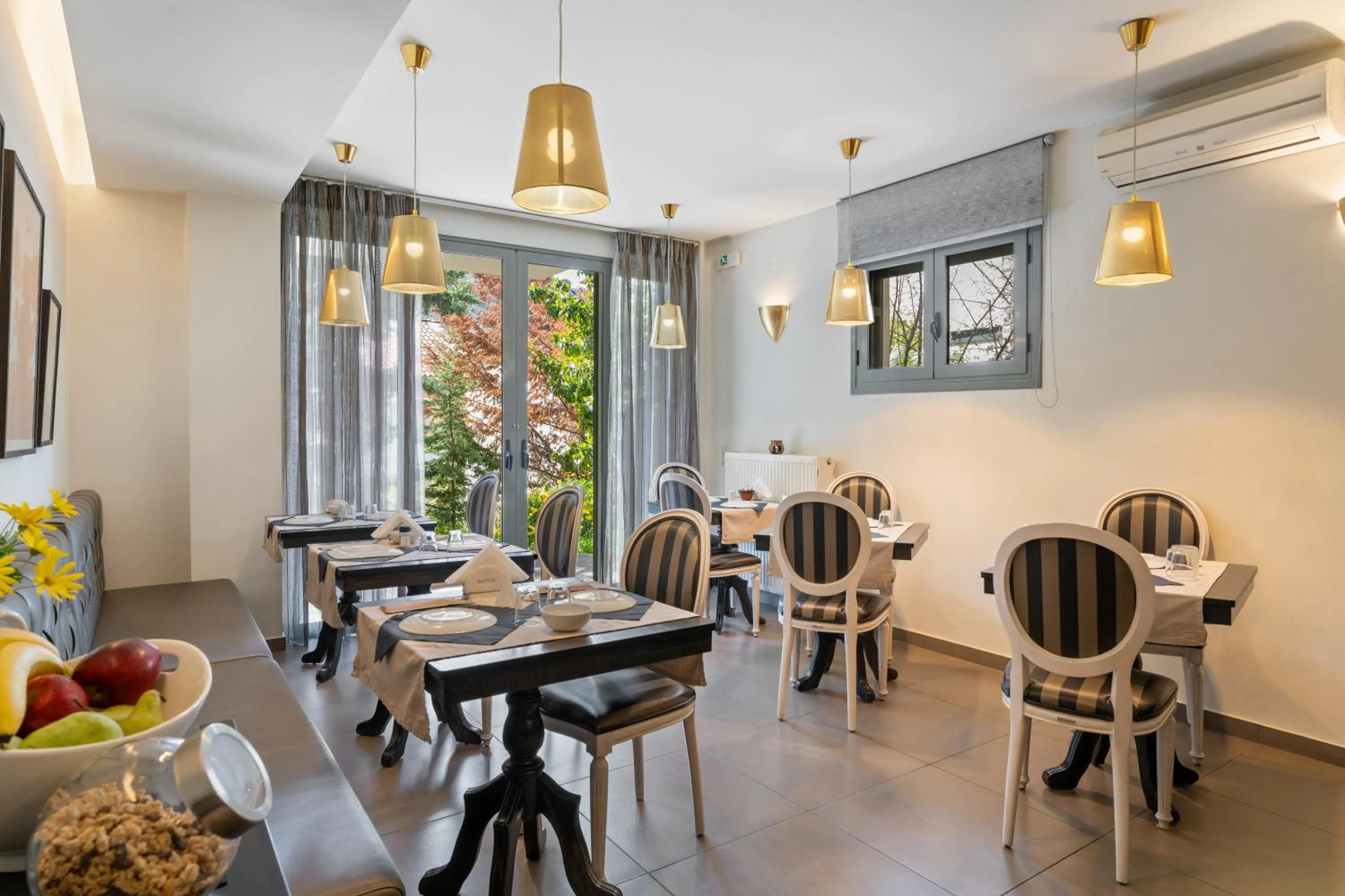 Breakfast in Aerinon Guesthouse