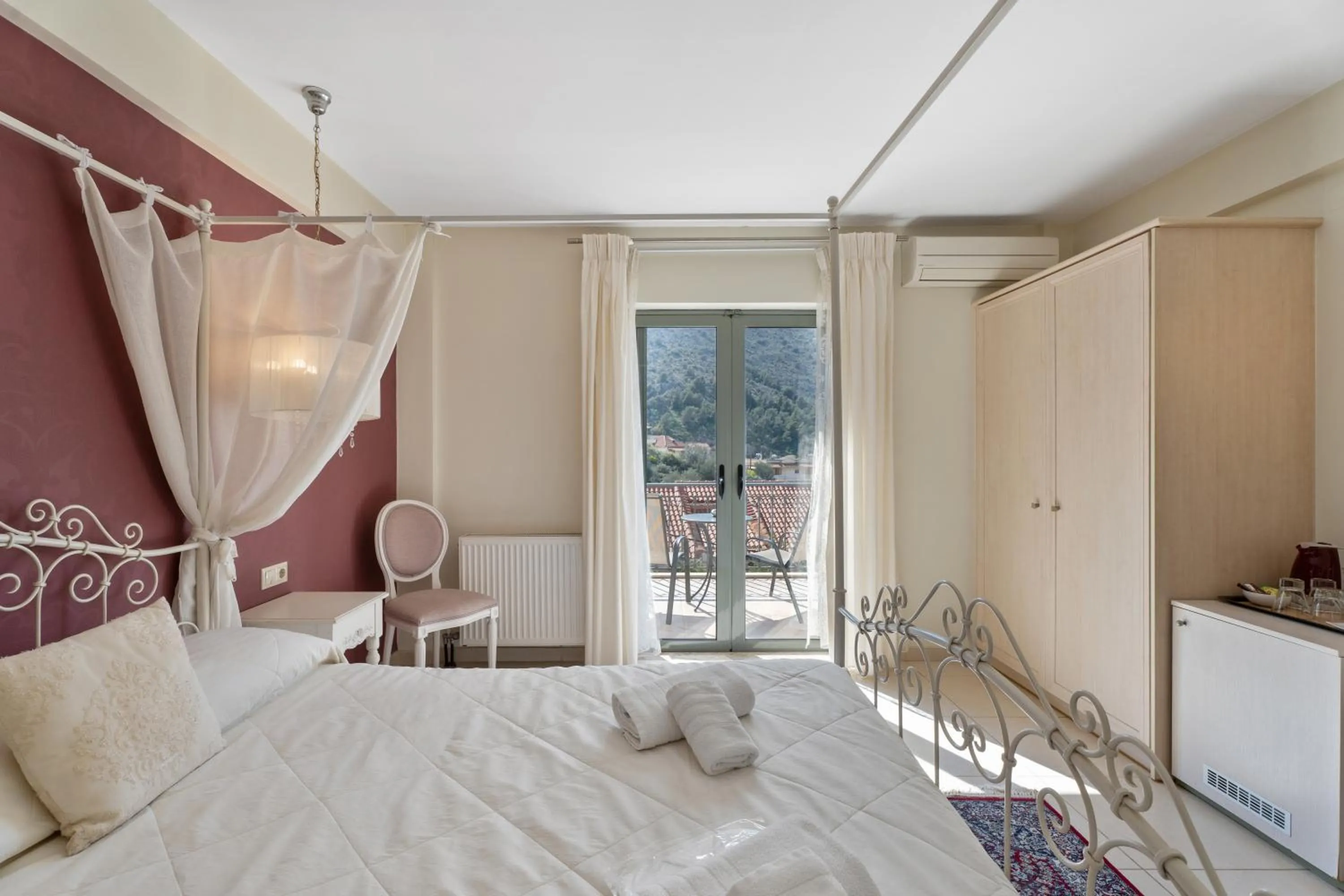 Bed in Aerinon Guesthouse