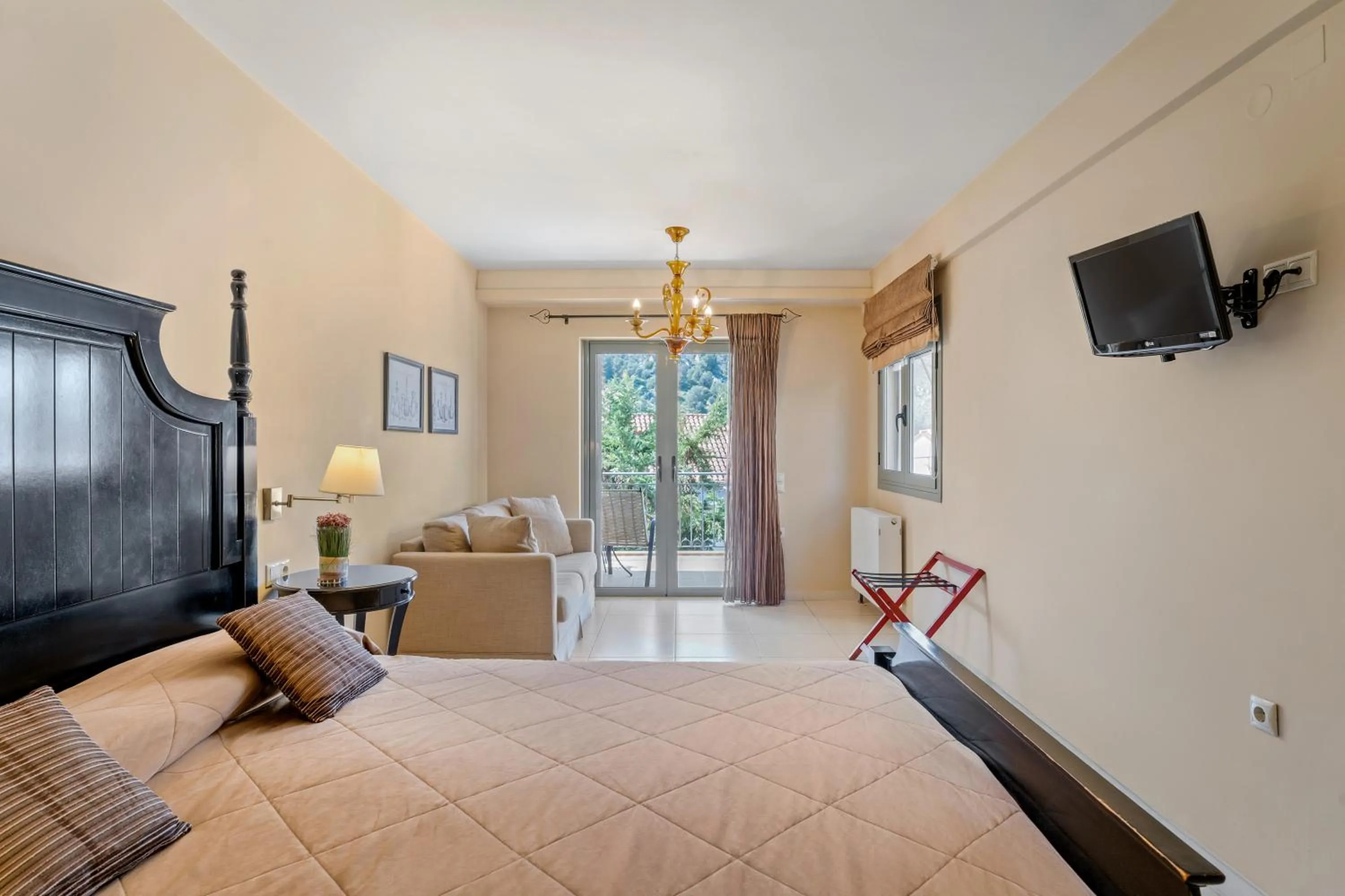 Bed in Aerinon Guesthouse