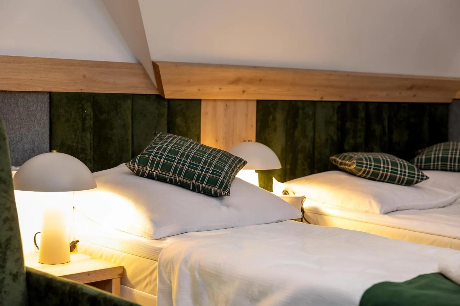 Bed in Willa Bystry Potok