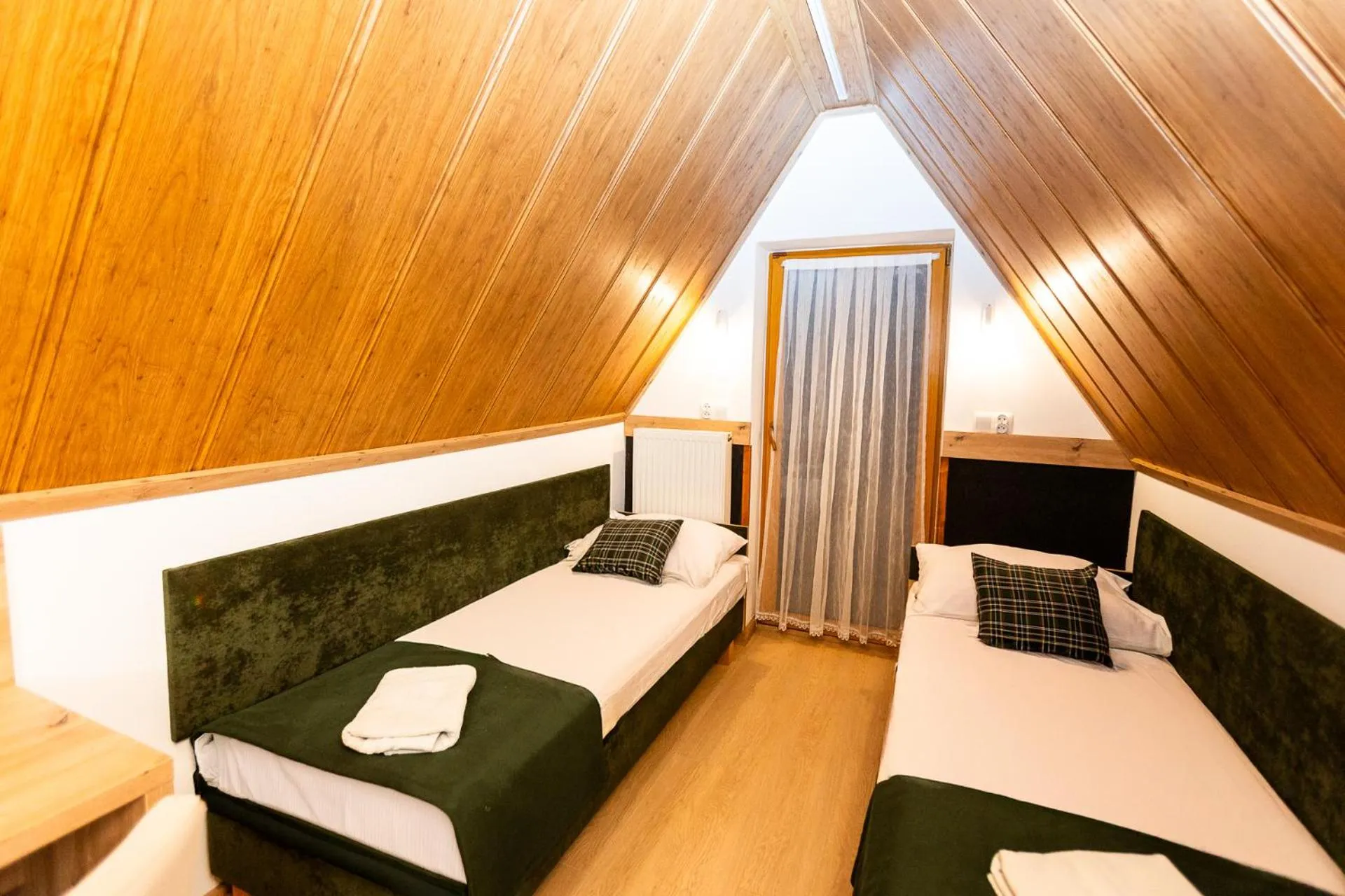 Bed in Willa Bystry Potok