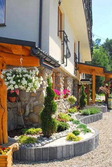 Property building in Willa Bystry Potok