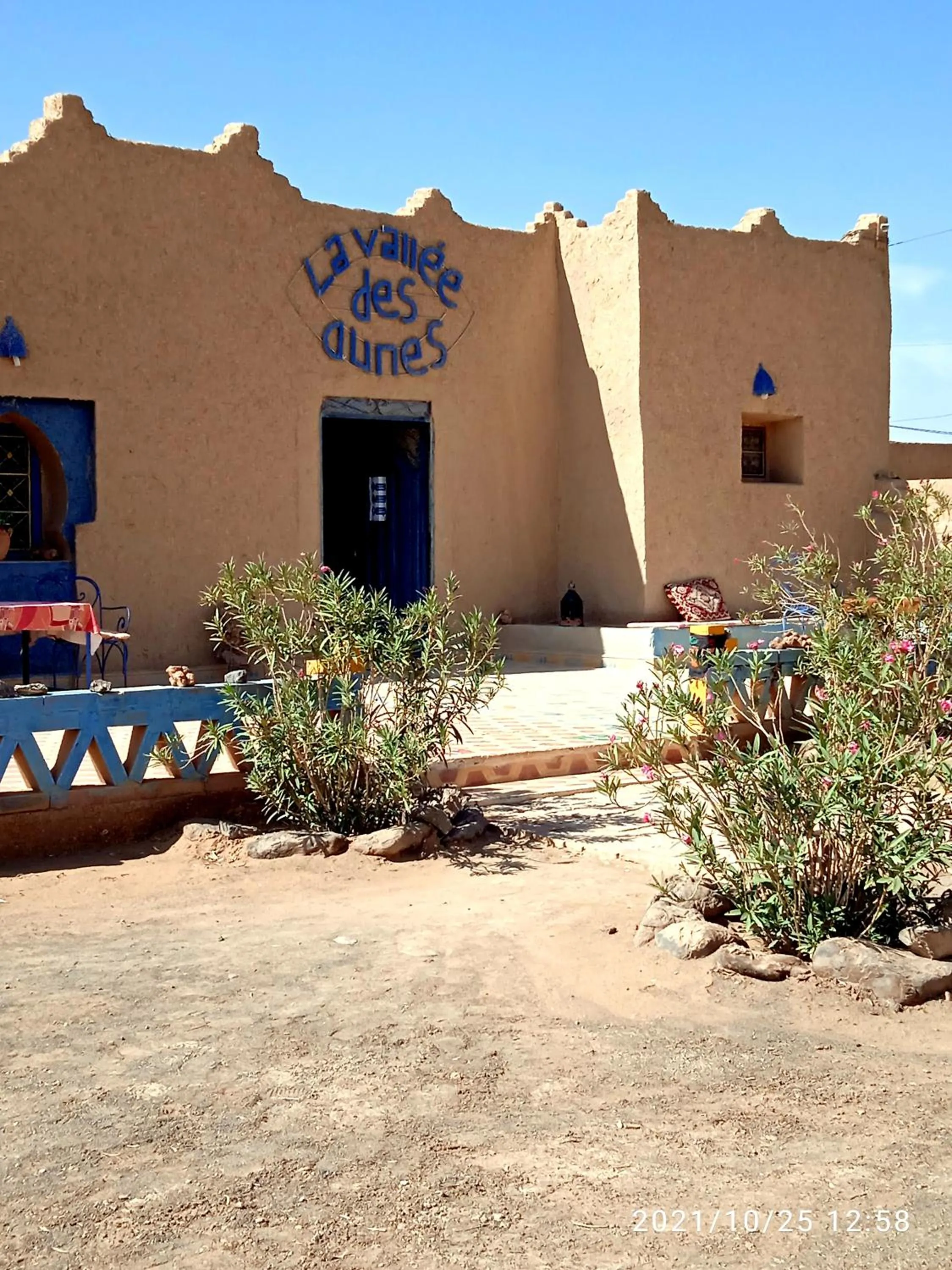 Property building in La Vallée des Dunes - Auberge, randonnées et circuits
