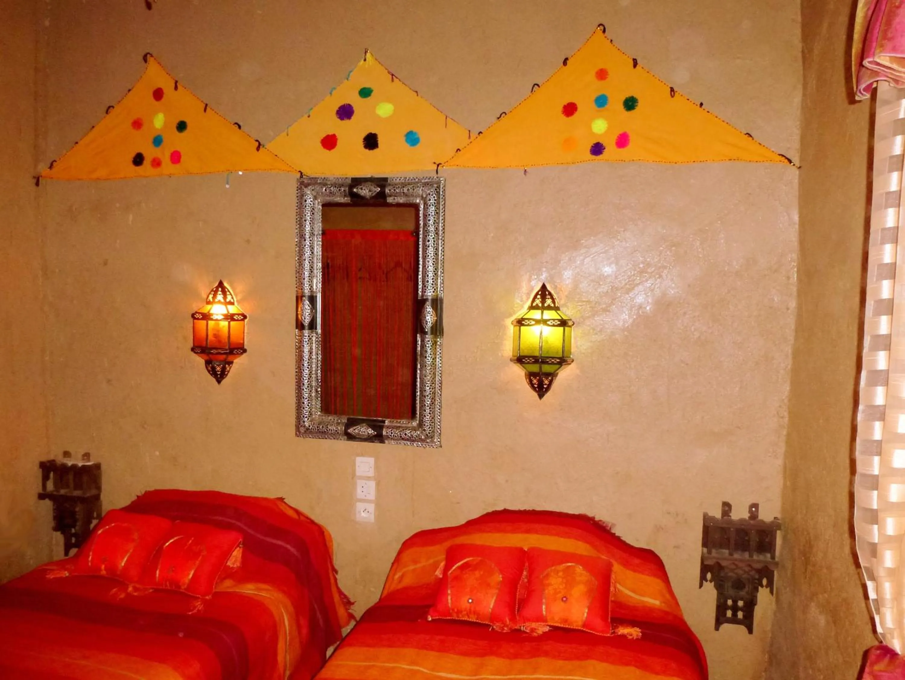 Photo of the whole room in La Vallée des Dunes - Auberge, randonnées et circuits