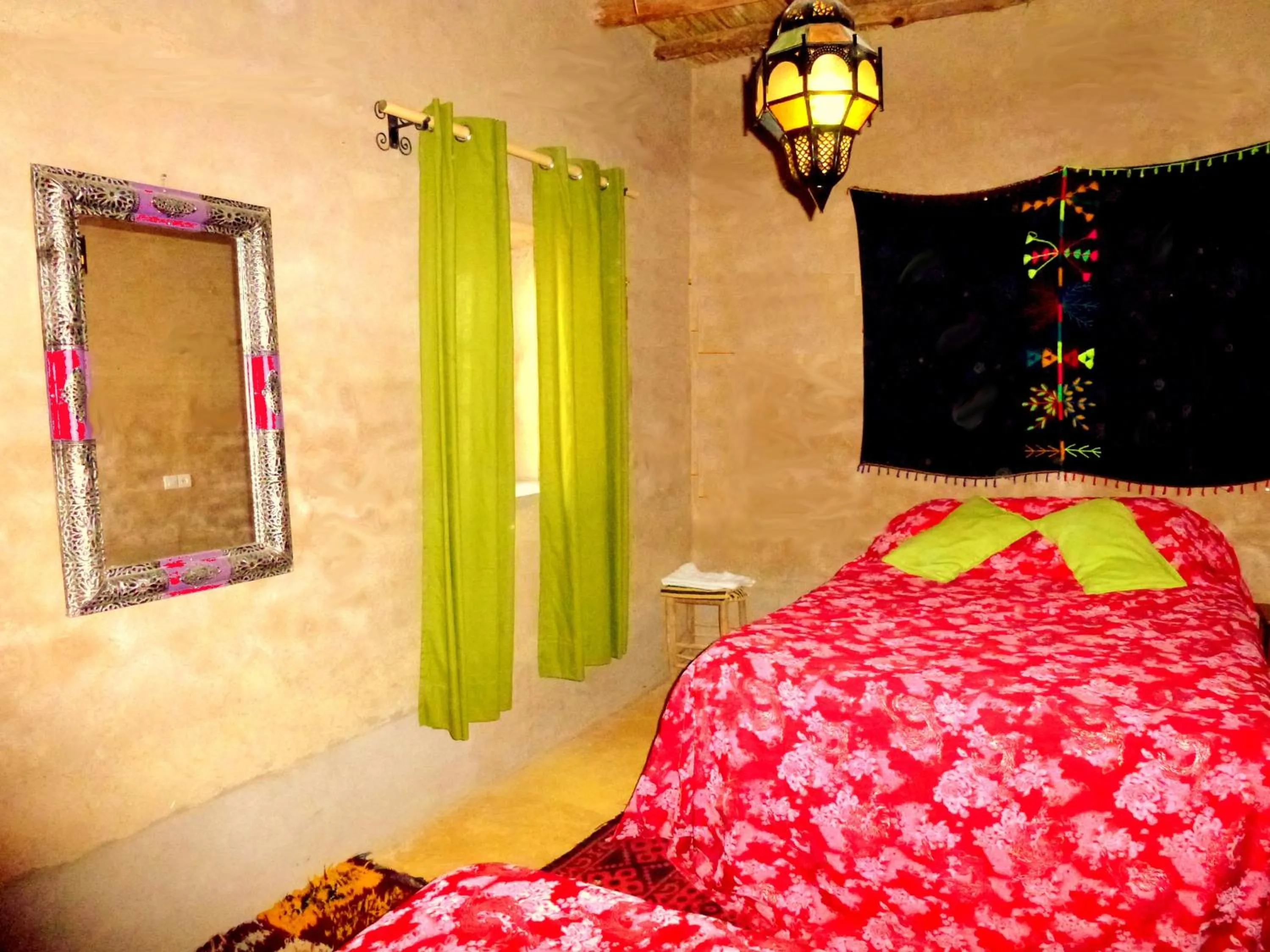 Photo of the whole room, Bed in La Vallée des Dunes - Auberge, randonnées et circuits