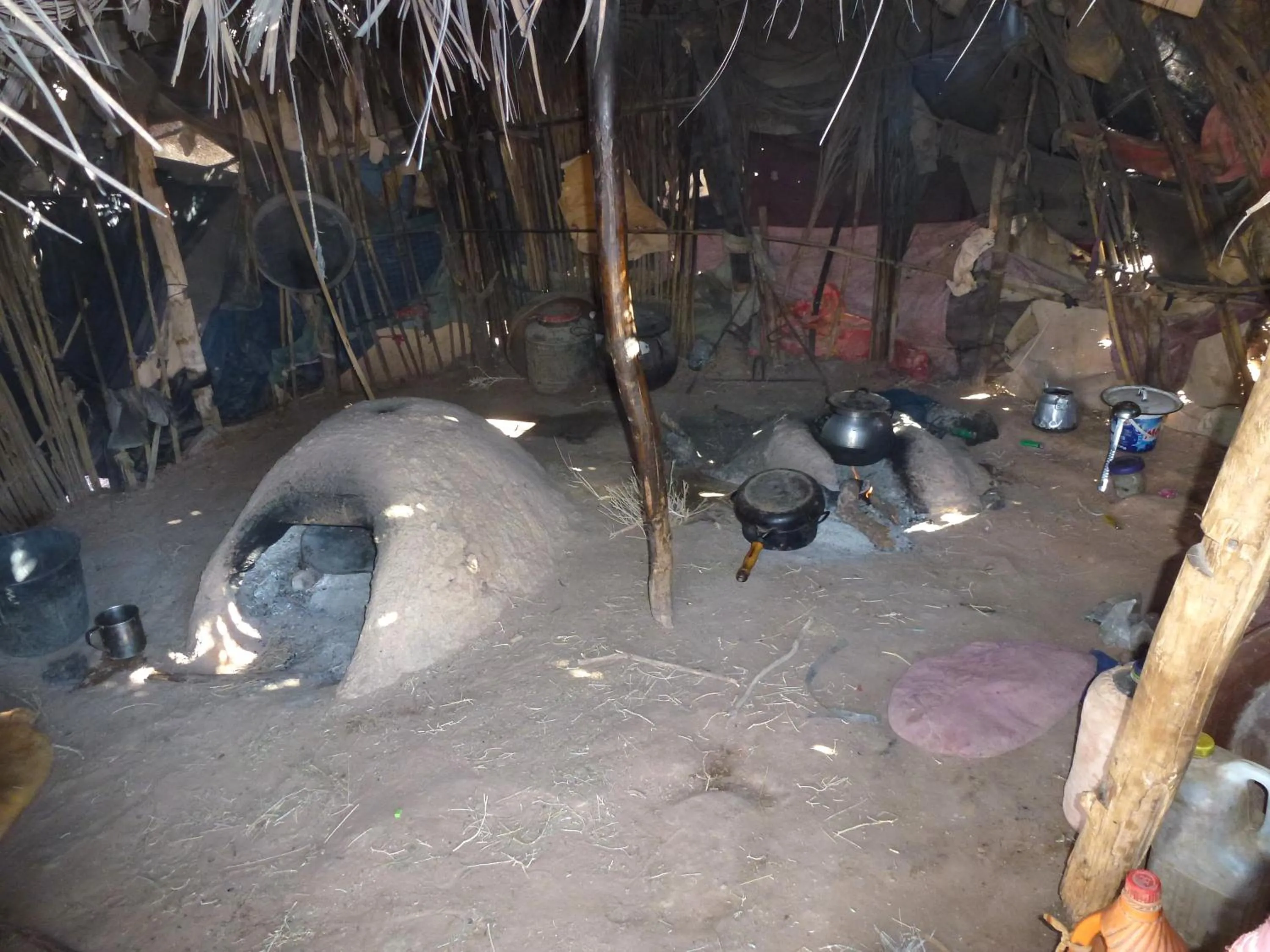 Kitchen or kitchenette in La Vallée des Dunes - Auberge, randonnées et circuits