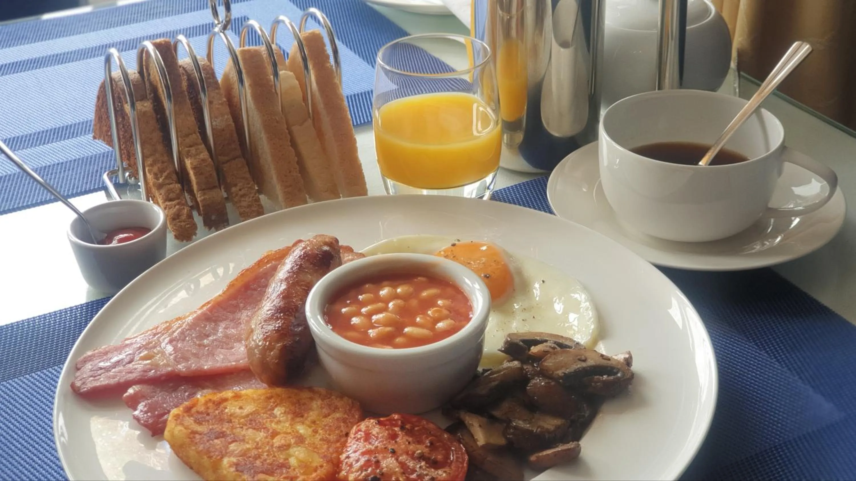 Breakfast in Villa Marina