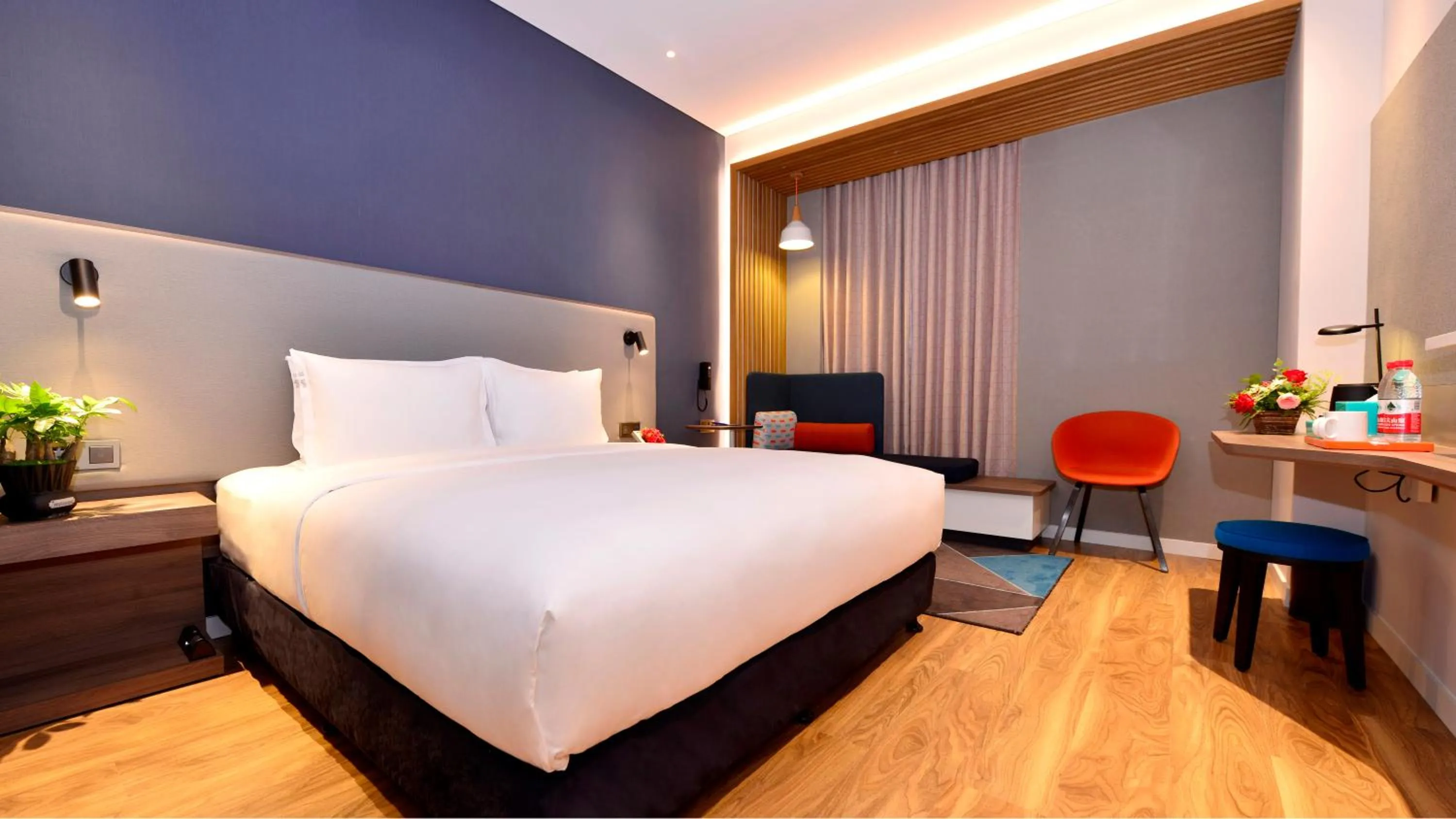 Bed in Holiday Inn Express Luanchuan by IHG