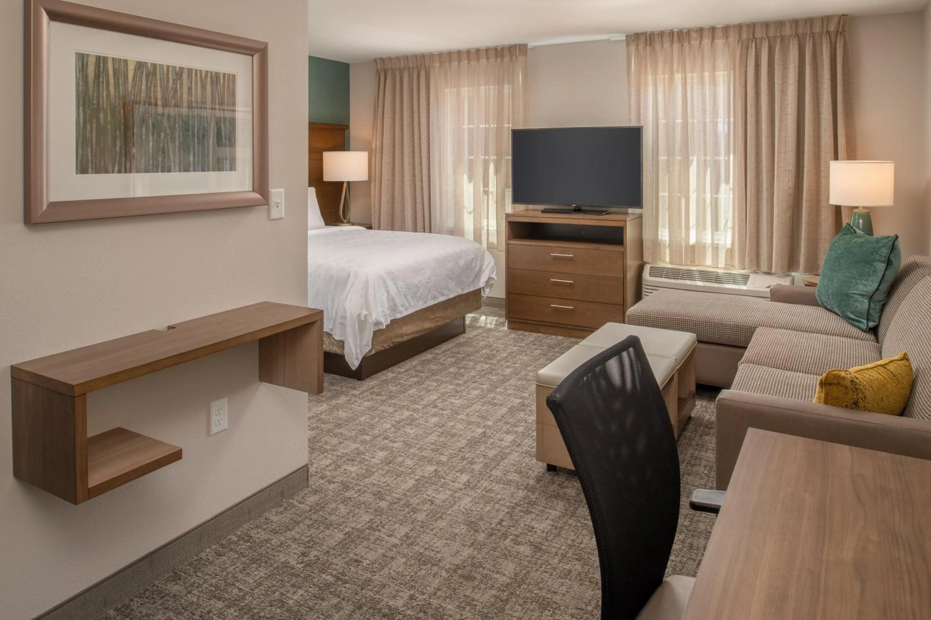 Photo of the whole room, Bed in Staybridge Suites - Hillsboro North by IHG