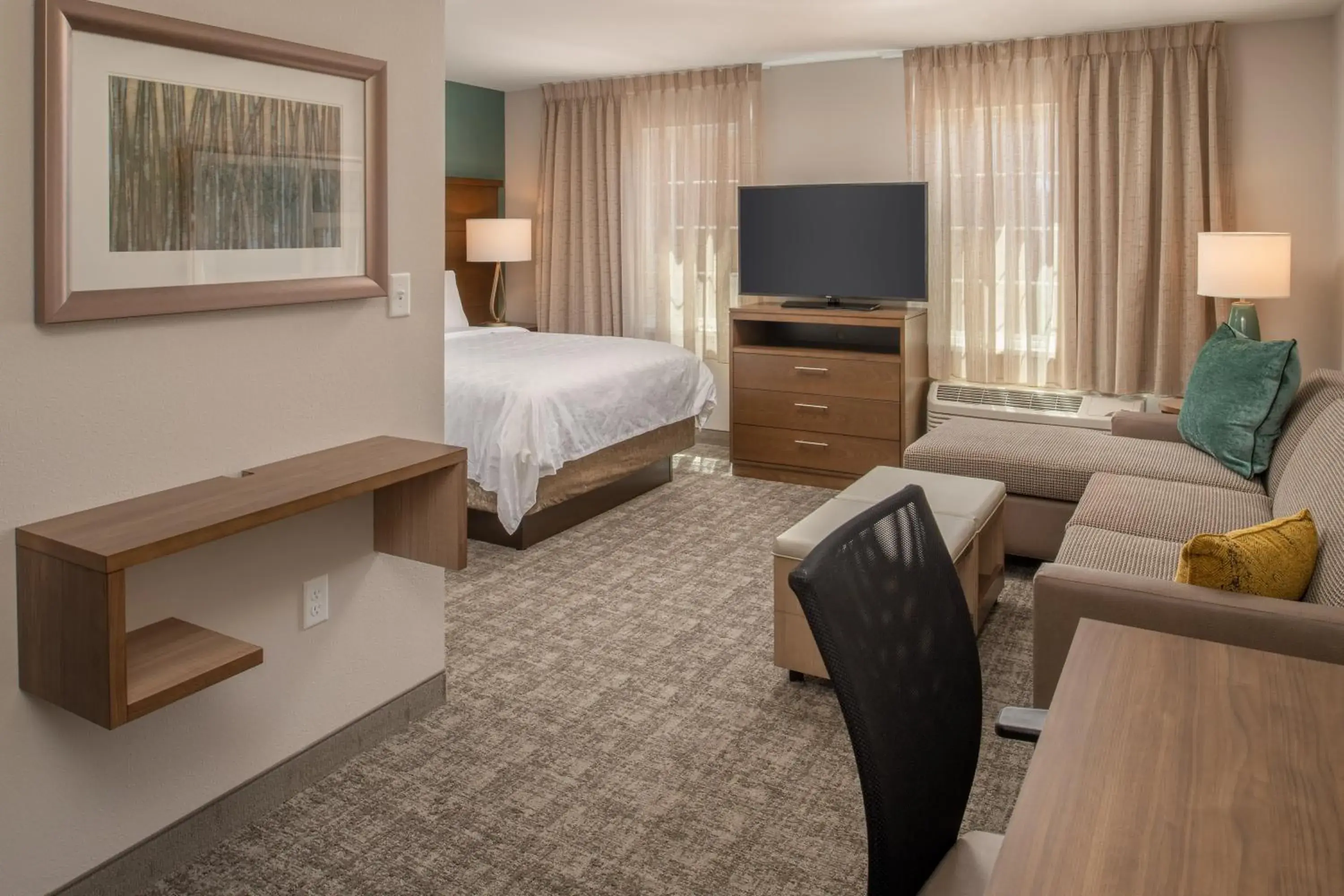 Queen Studio Suite in Staybridge Suites - Hillsboro North by IHG Queen Studio Suite in Staybridge Suites - Hillsboro North by IHG